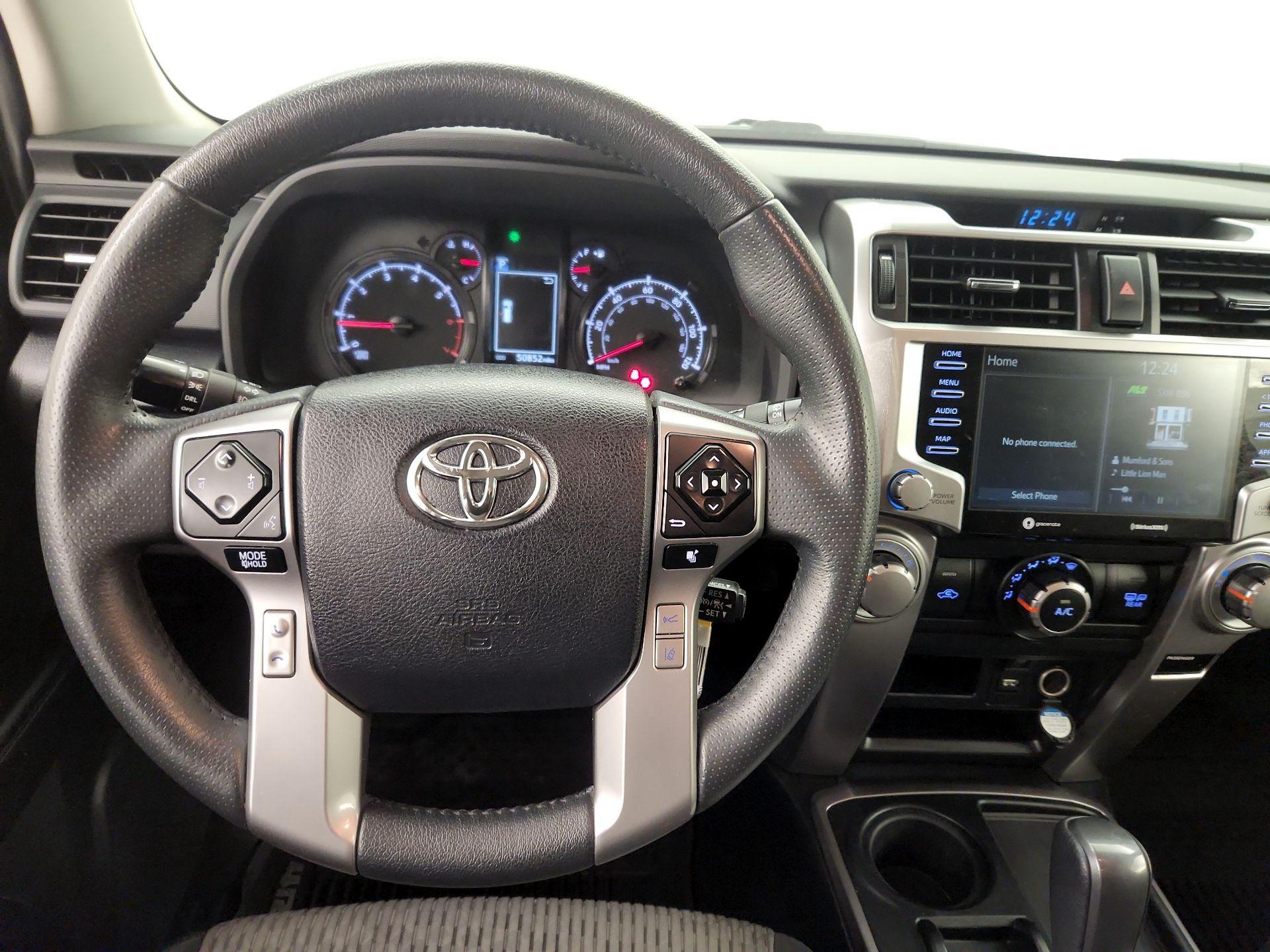 Thumbnail: 2020 Toyota 4Runner - 10