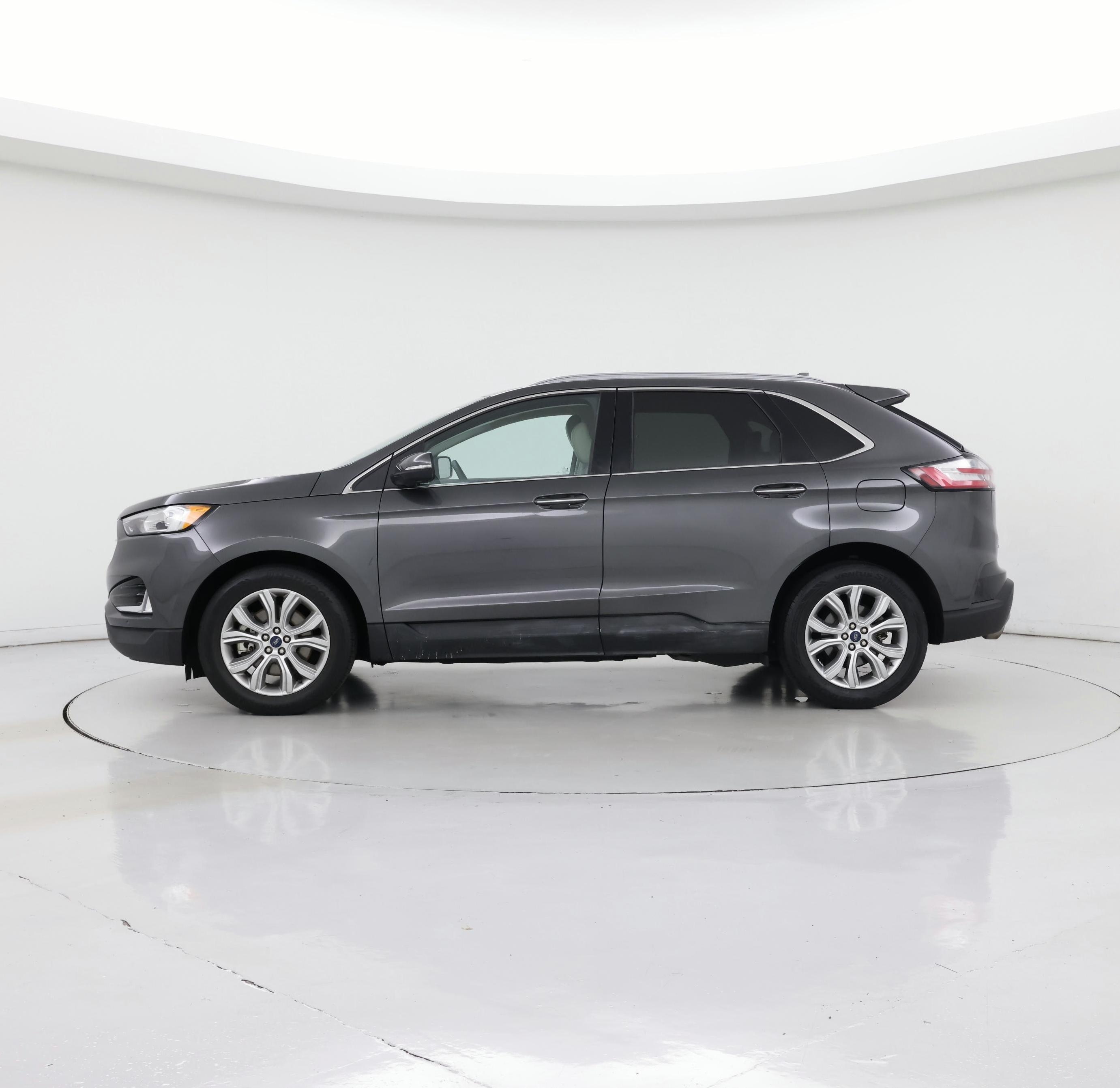 Thumbnail: 2020 Ford Edge - 3
