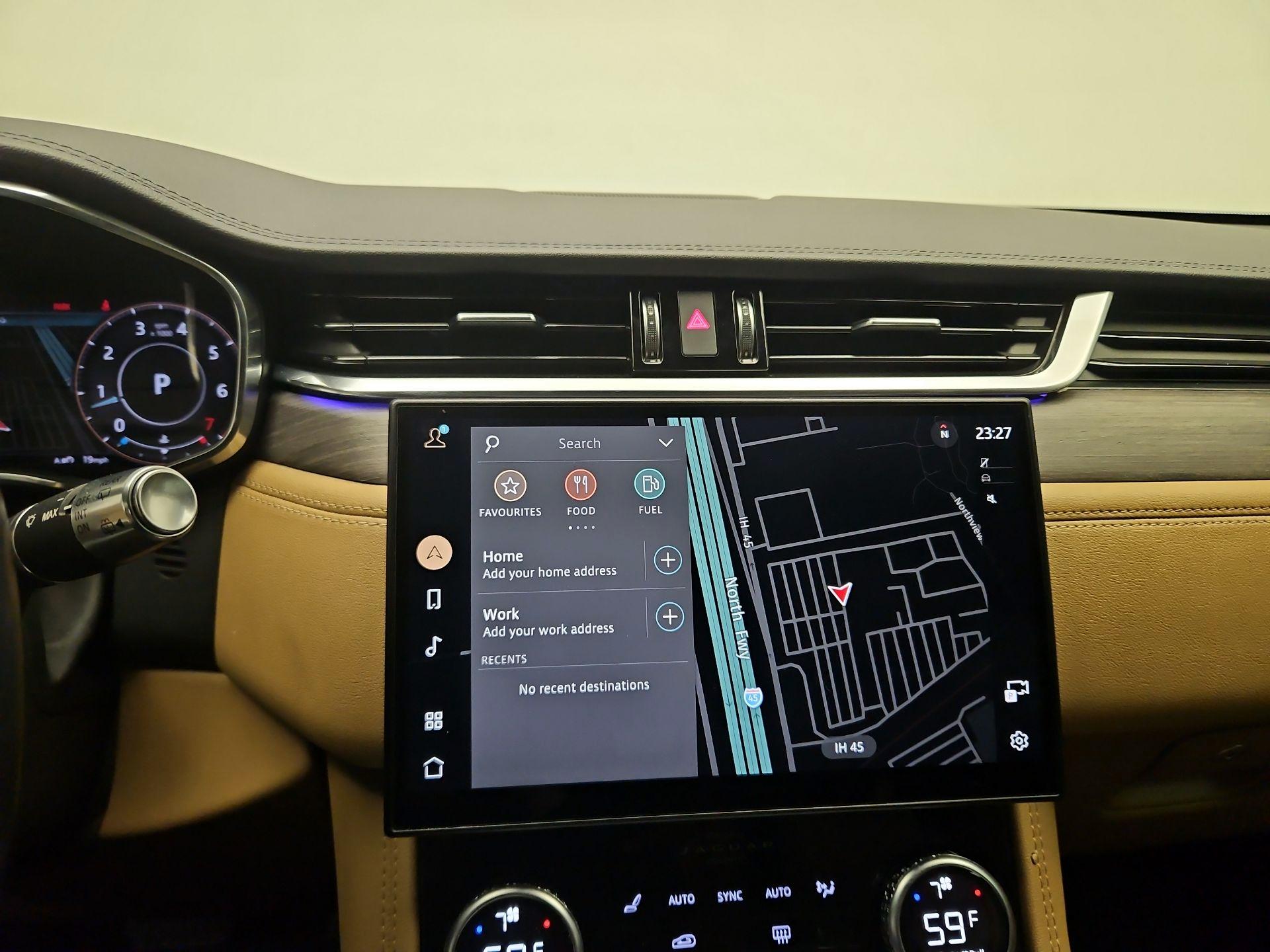 Thumbnail: 2021 Jaguar F-Pace - 13
