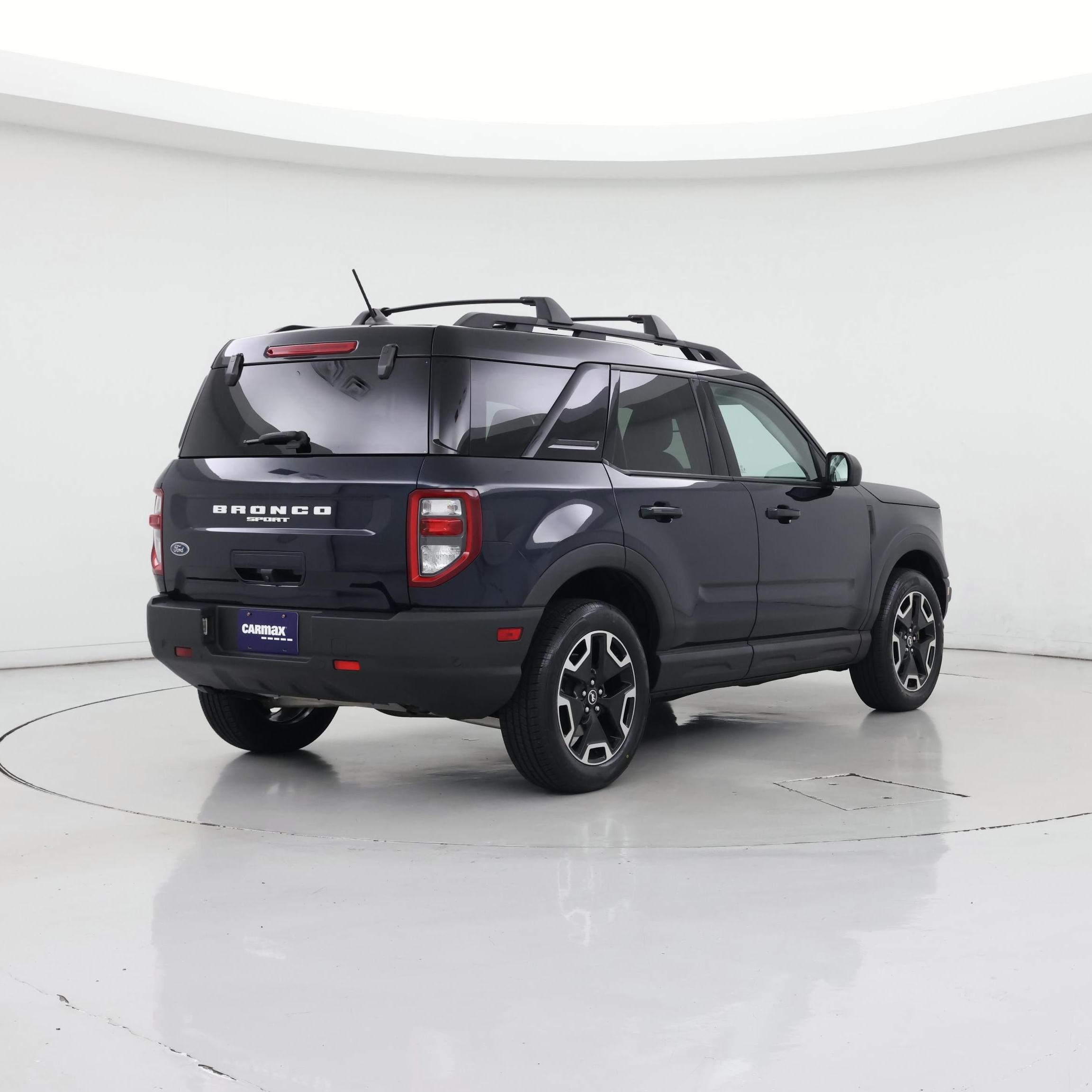 Thumbnail: 2022 Ford Bronco Sport - 8