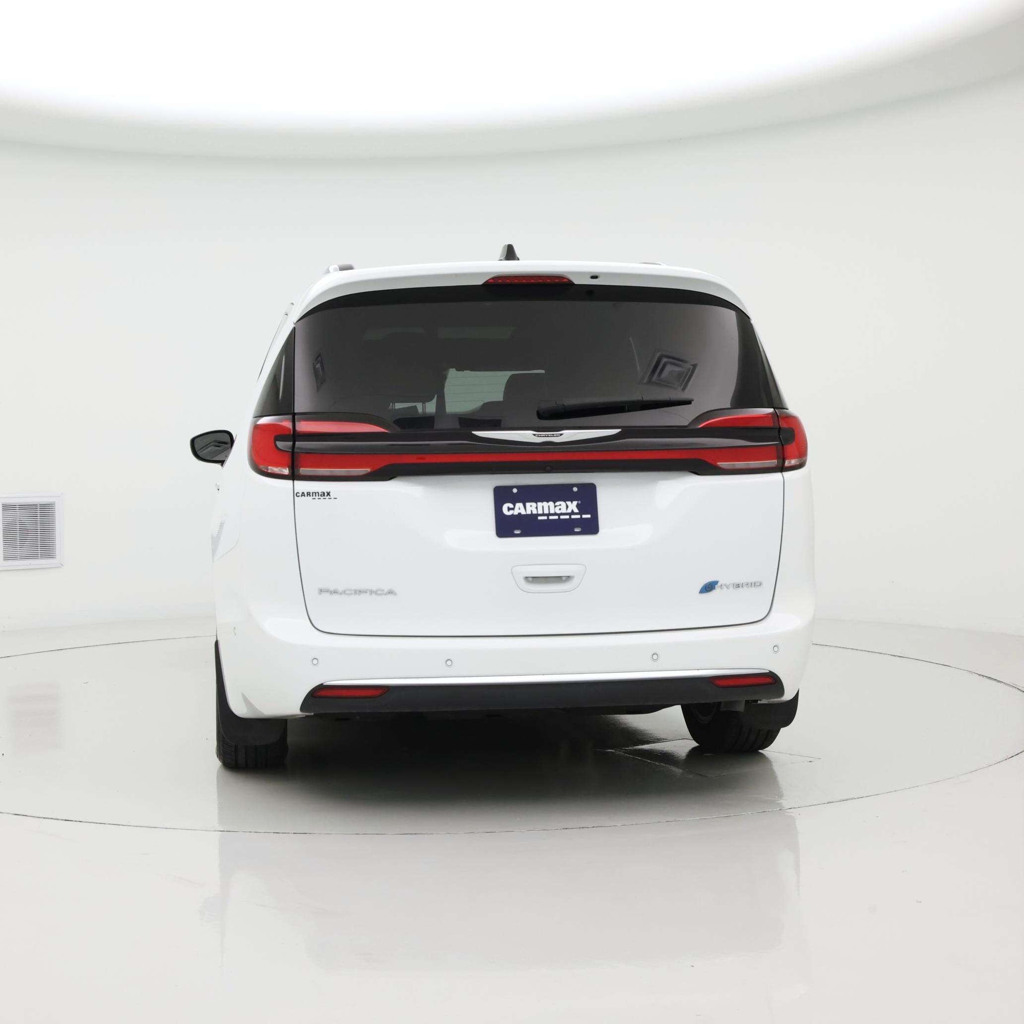 Thumbnail: 2023 Chrysler Pacifica - 6
