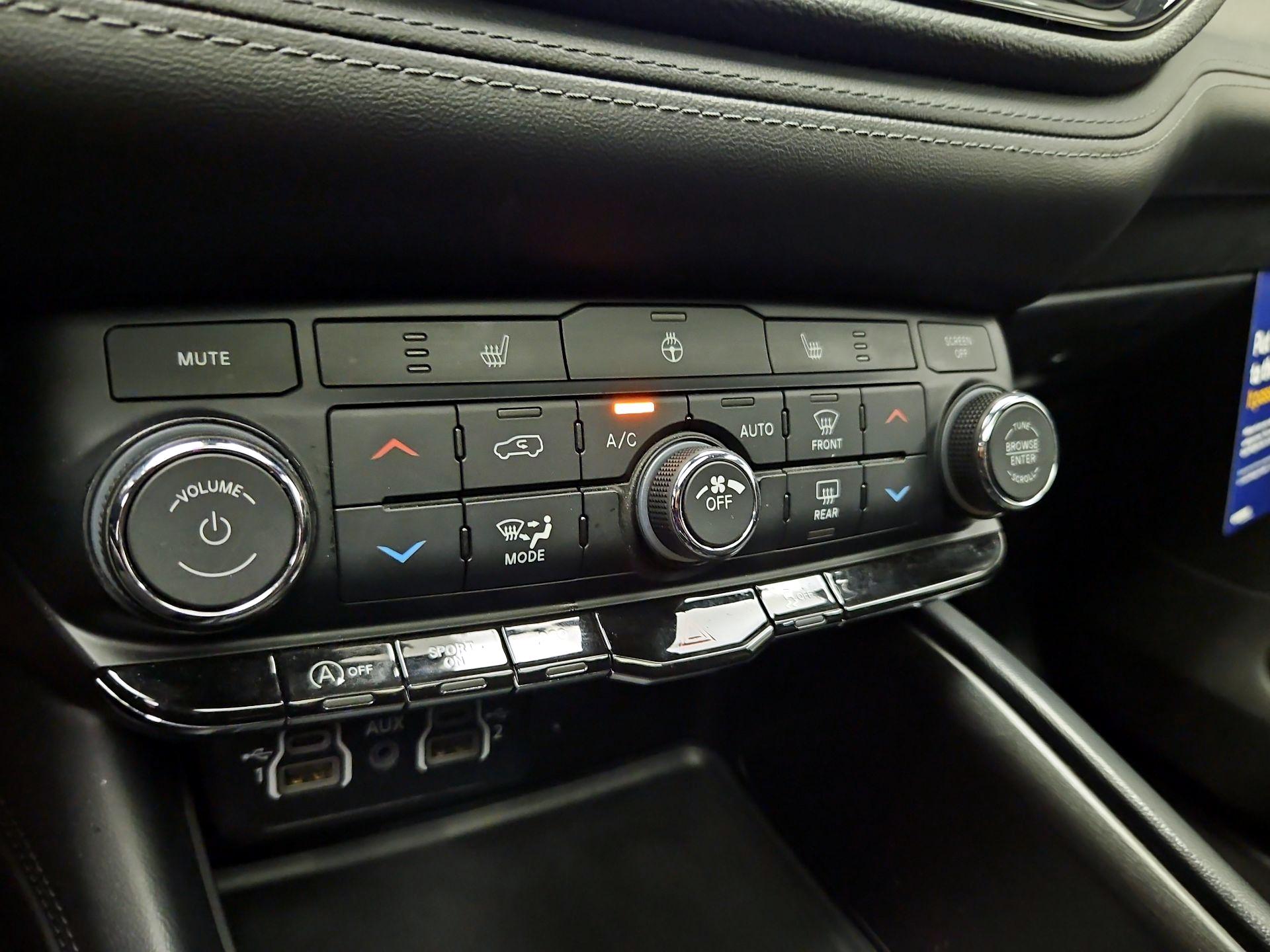 Thumbnail: 2023 Dodge Durango - 16