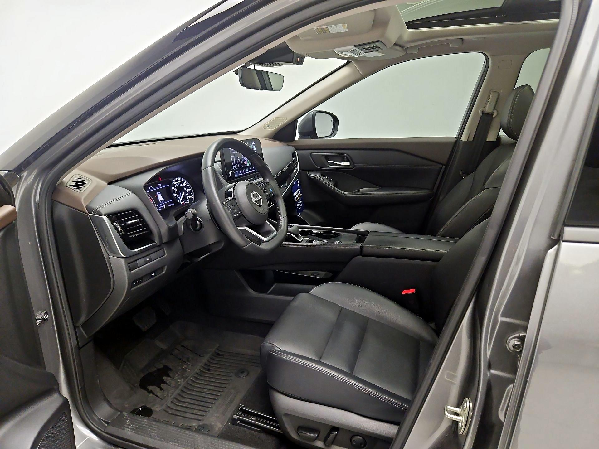 Thumbnail: 2023 Nissan Rogue - 11
