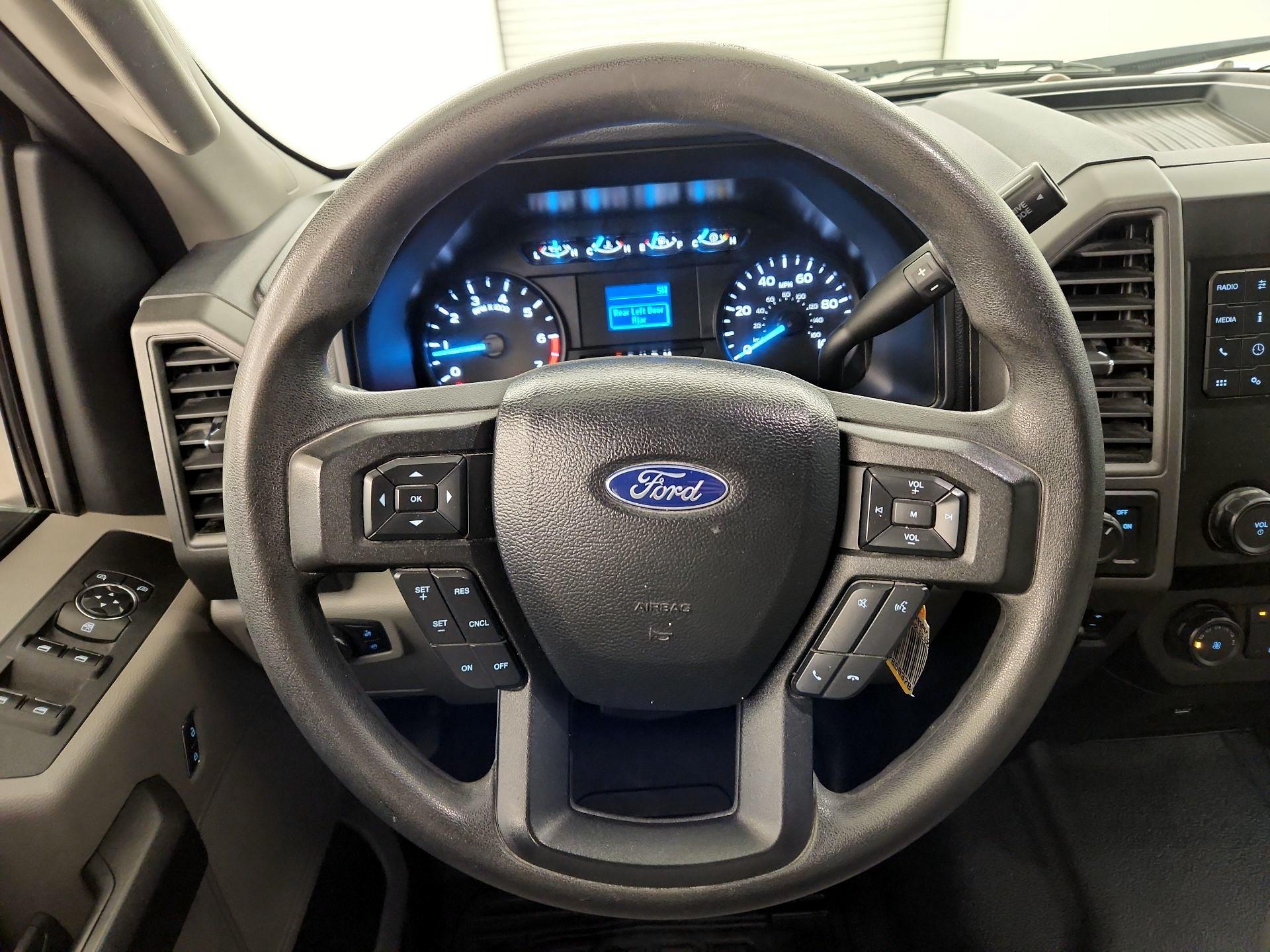 Thumbnail: 2020 Ford F-250 - 10