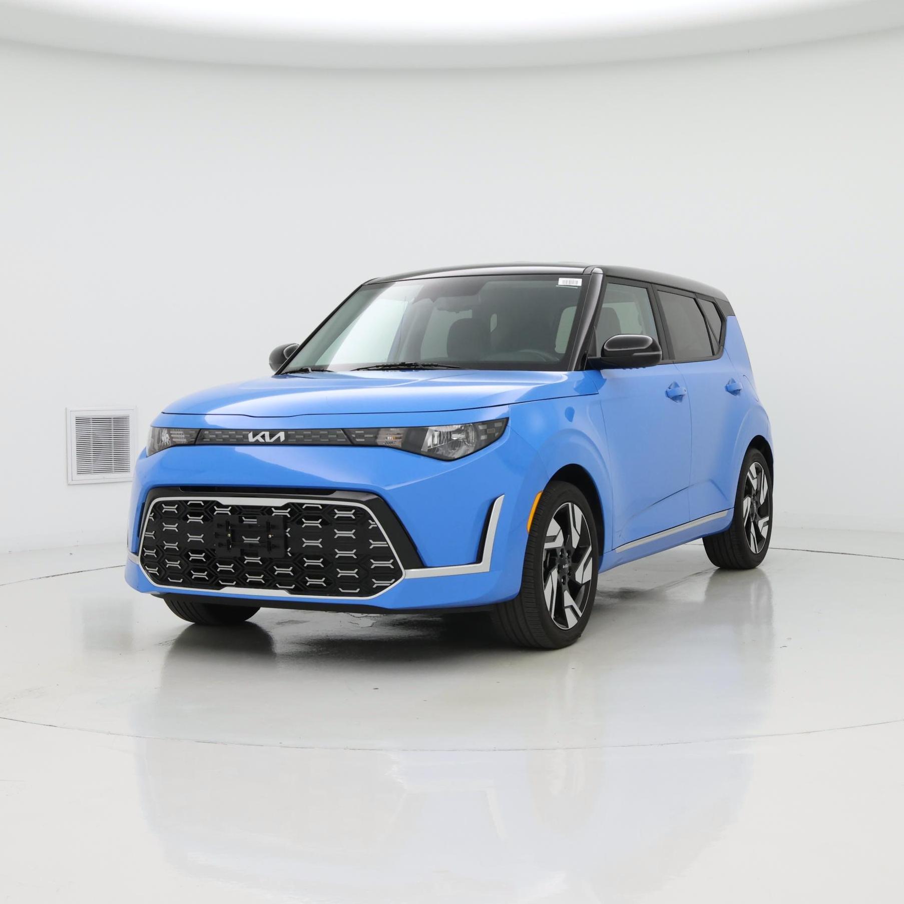 Thumbnail: 2023 Kia Soul - 4