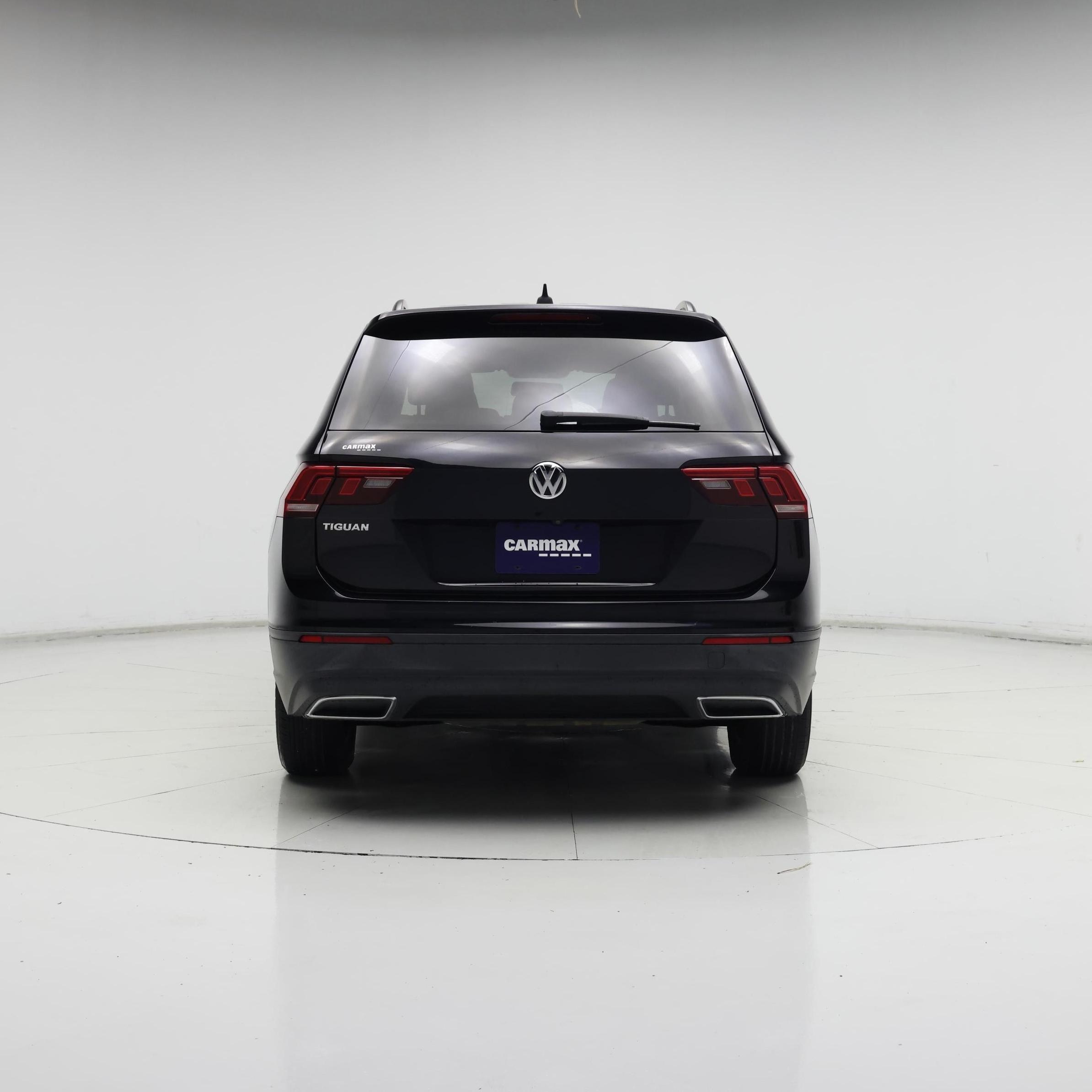 Thumbnail: 2020 Volkswagen Tiguan - 6