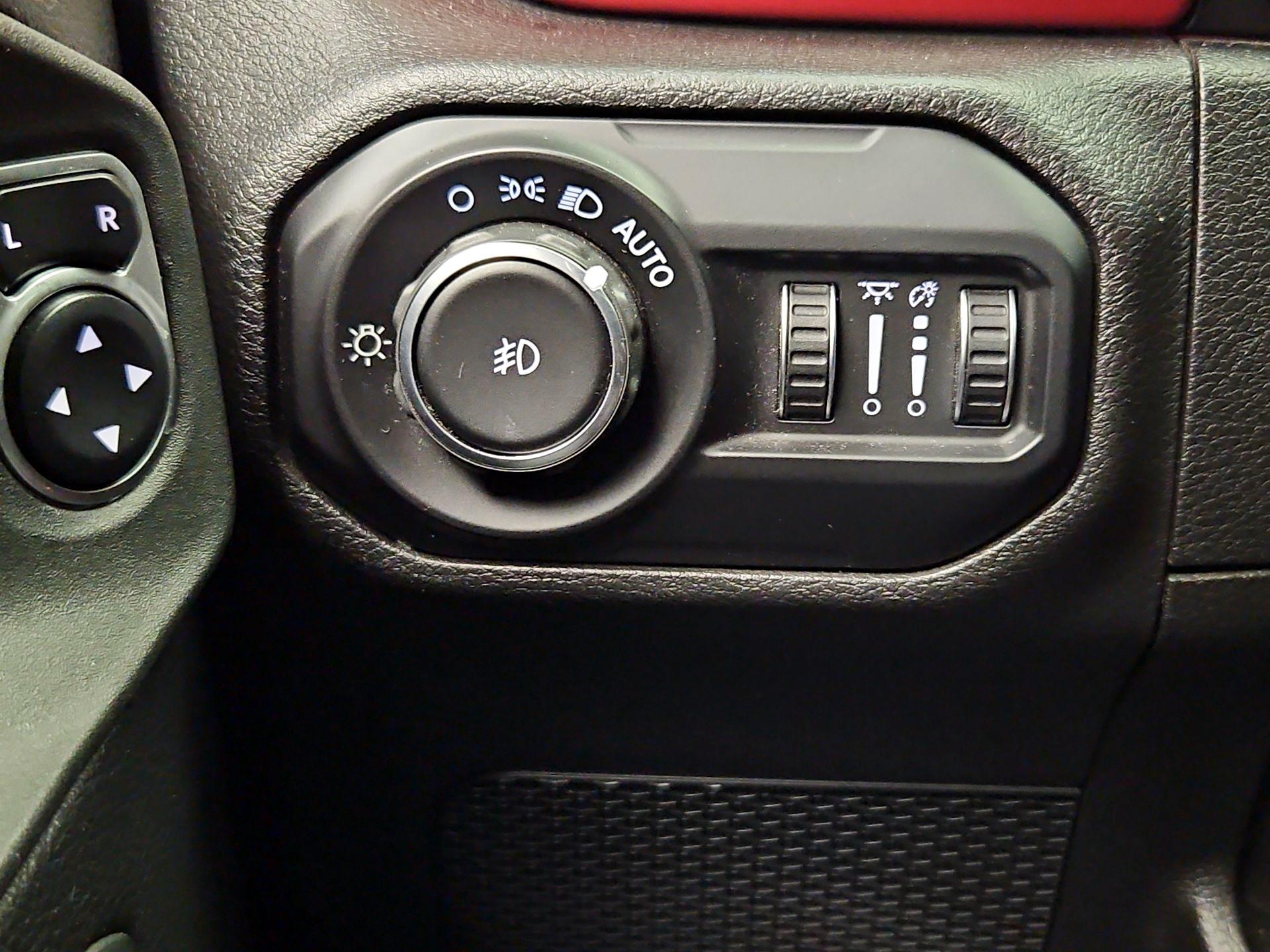 Thumbnail: 2021 Jeep Wrangler - 13