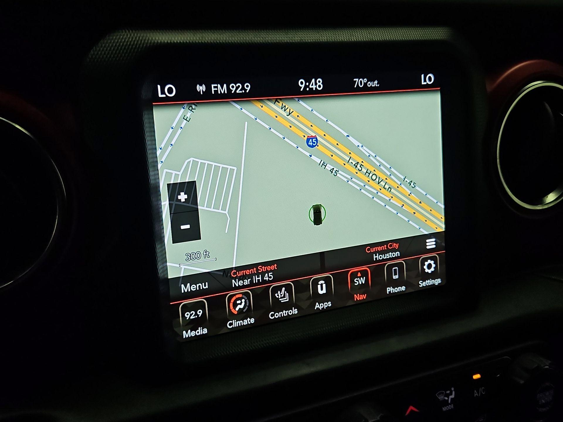 Thumbnail: 2021 Jeep Wrangler - 14