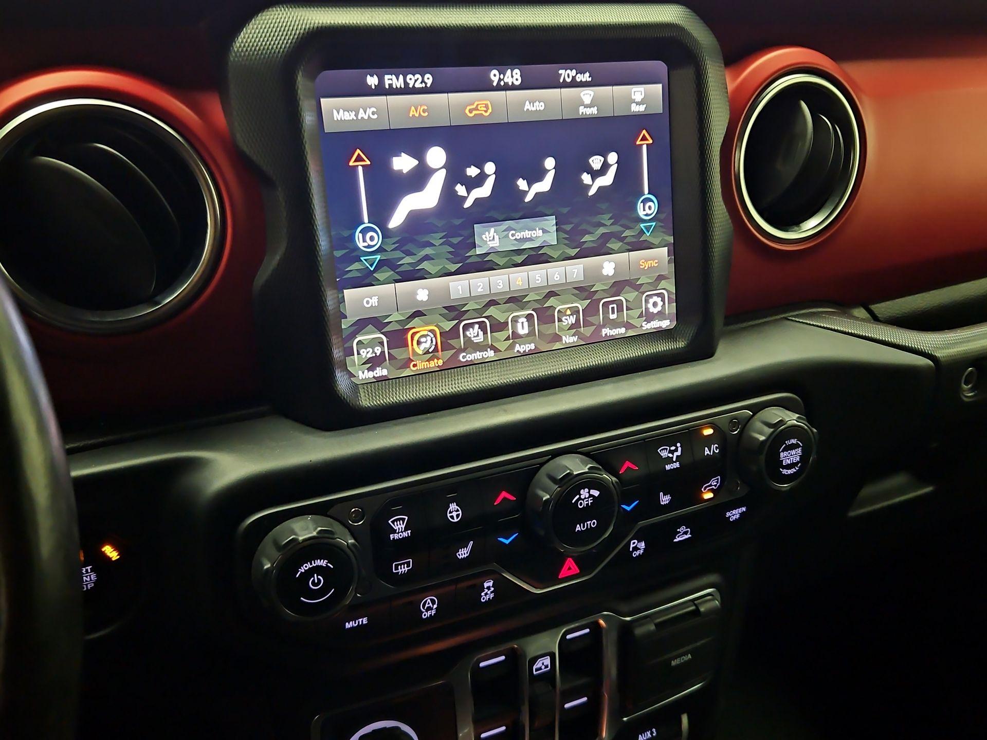 Thumbnail: 2021 Jeep Wrangler - 17