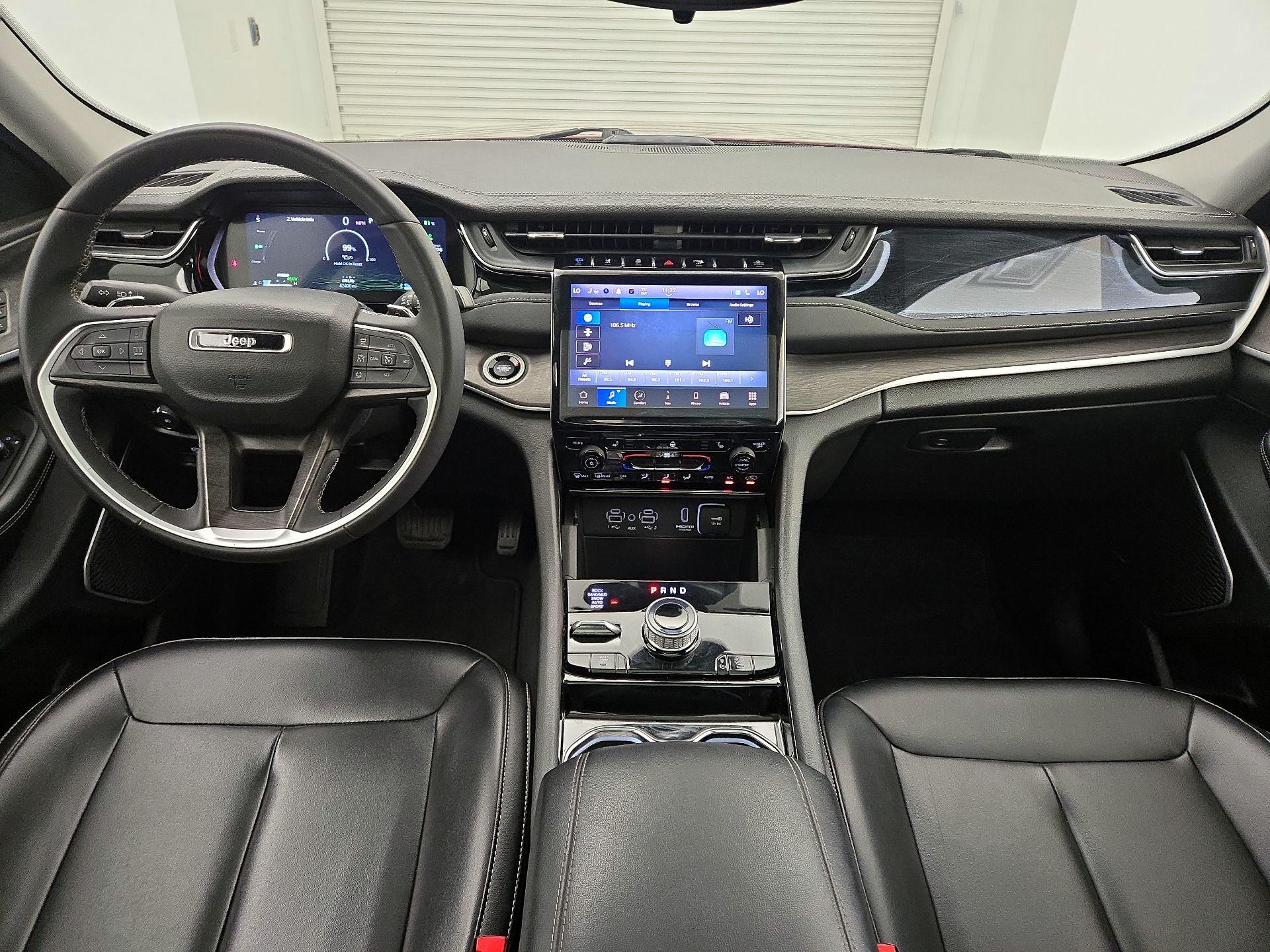 Thumbnail: 2023 Jeep Grand Cherokee - 9