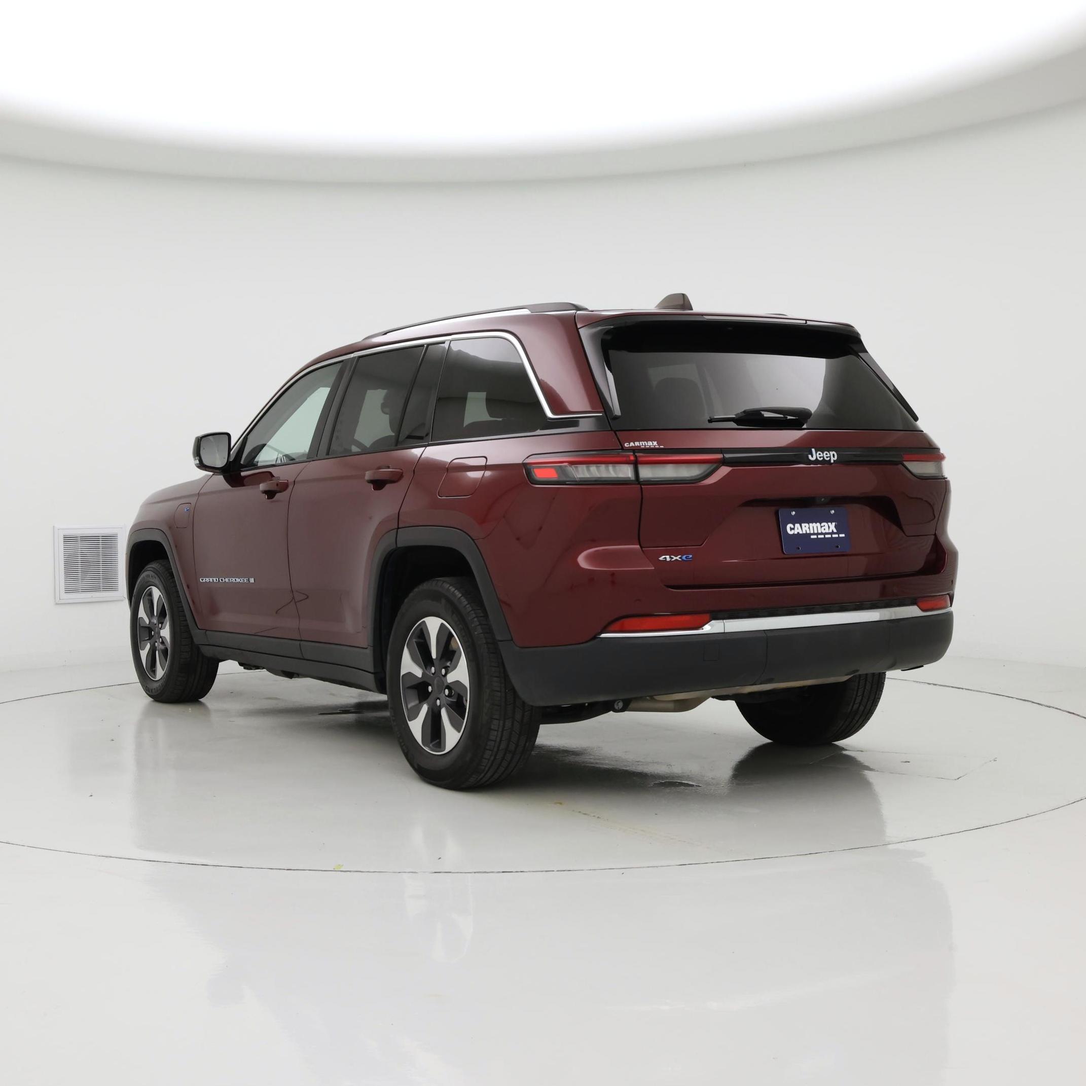 Thumbnail: 2023 Jeep Grand Cherokee - 2