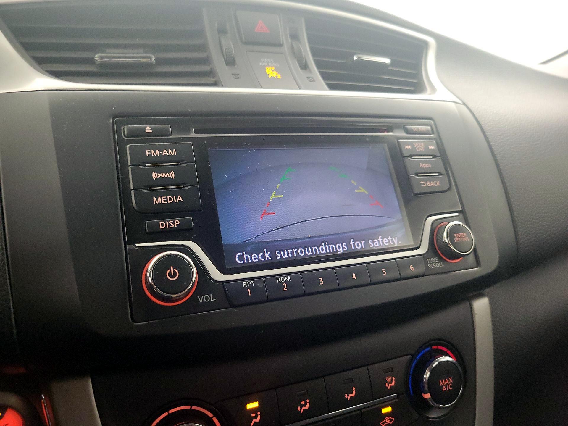 Thumbnail: 2015 Nissan Sentra - 14