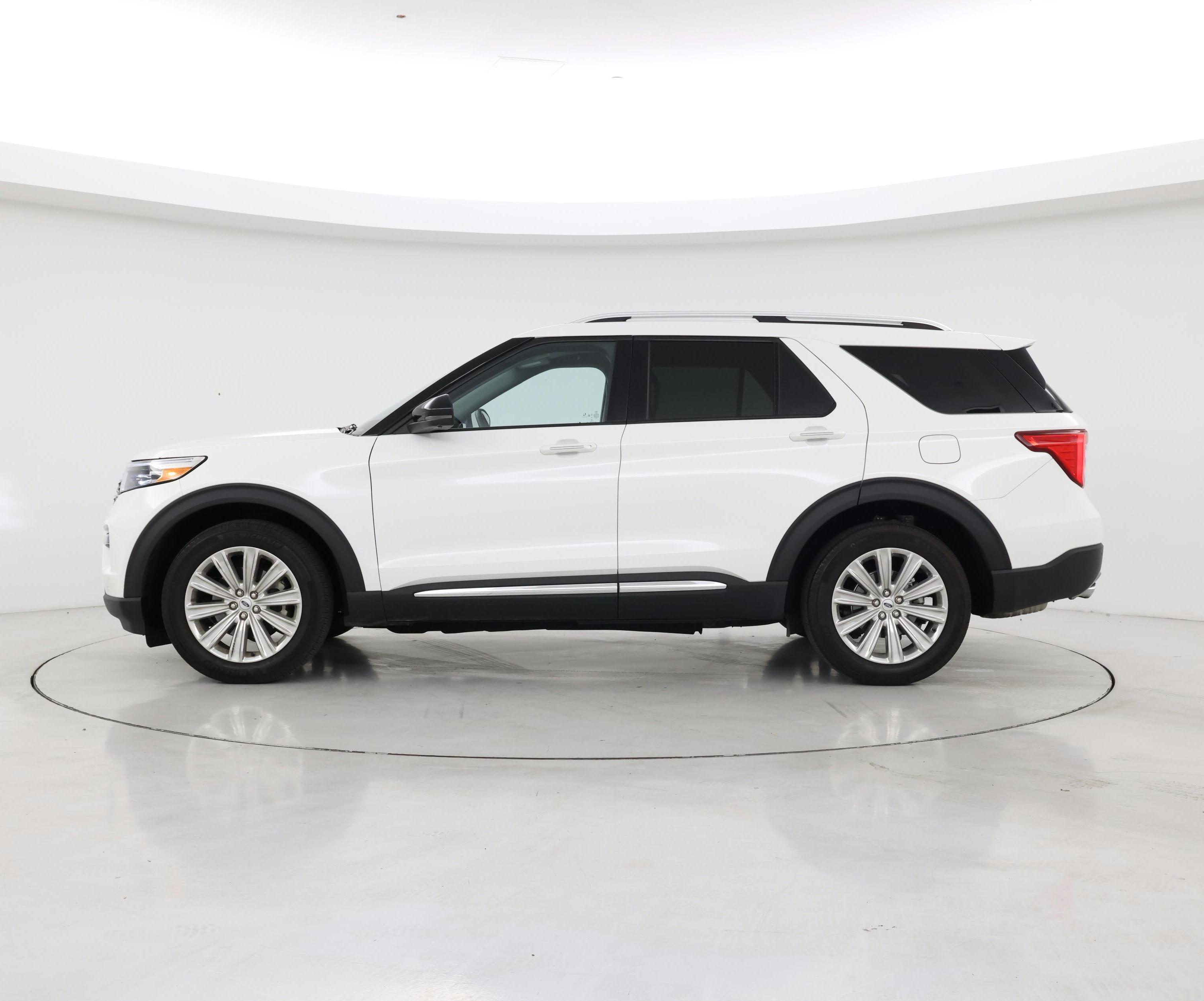 Thumbnail: 2023 Ford Explorer - 3