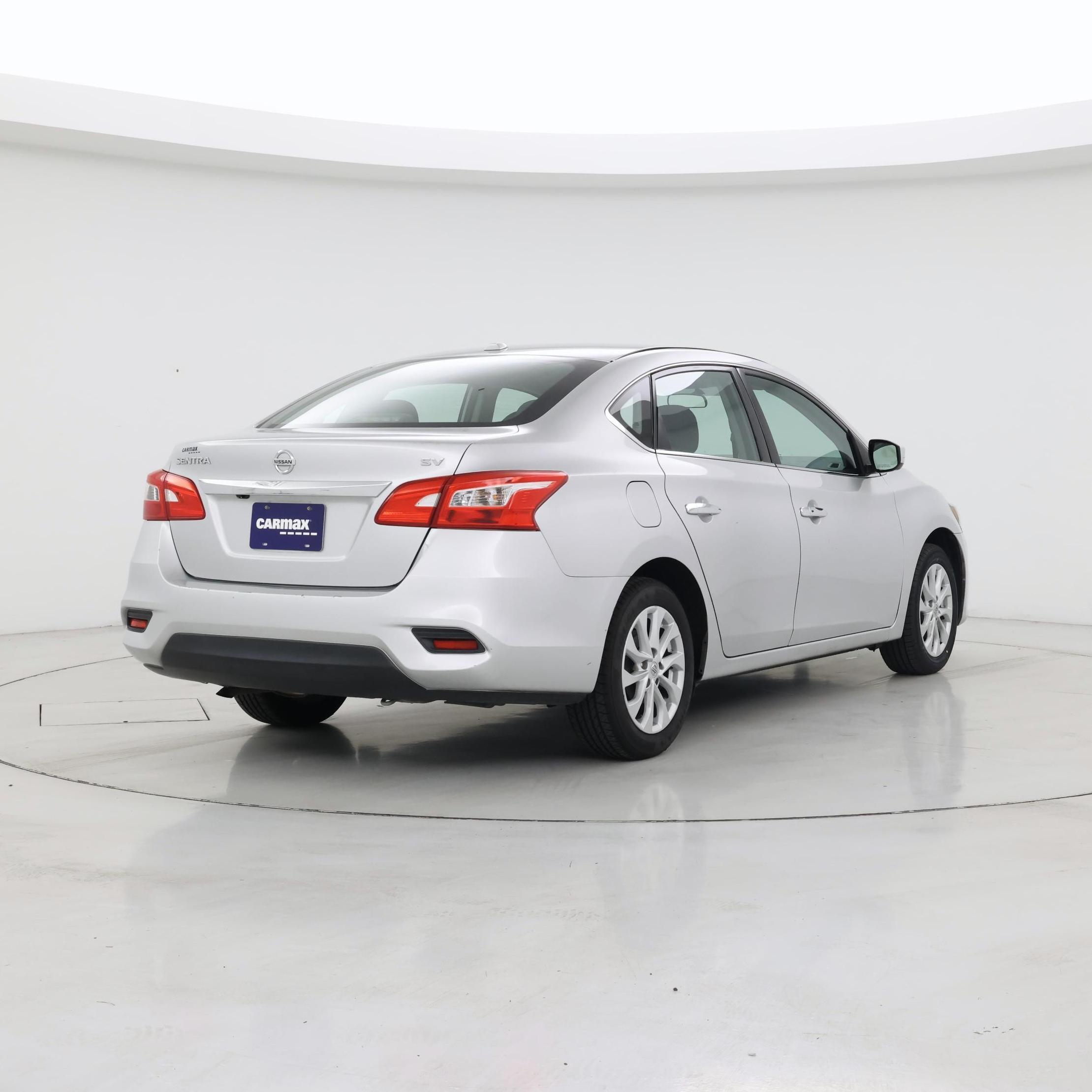 Thumbnail: 2019 Nissan Sentra - 8