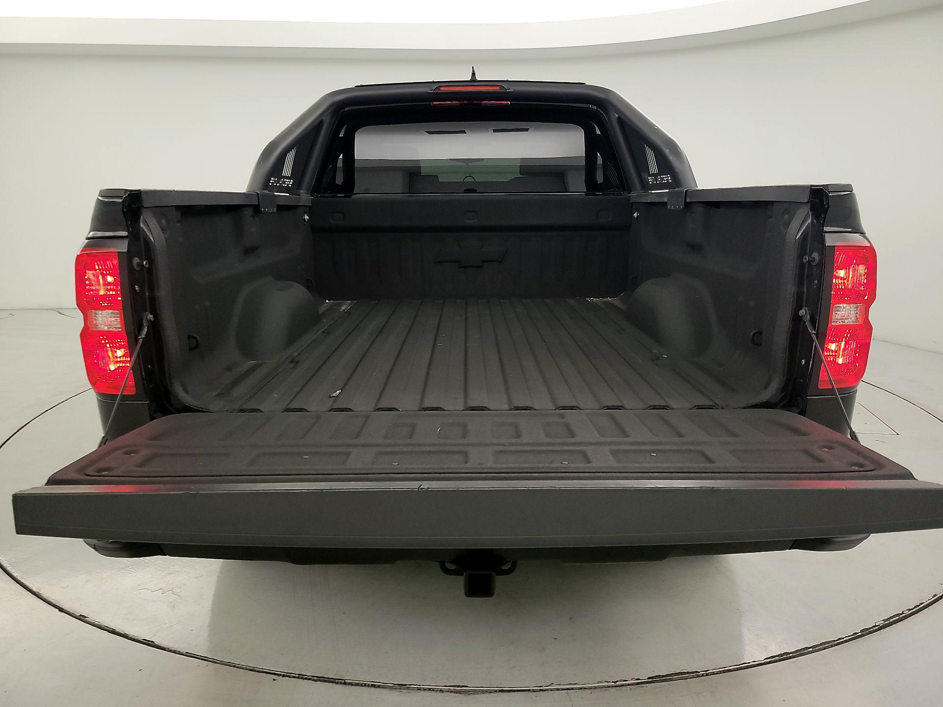 Thumbnail: 2017 Chevrolet Silverado 1500 - 19