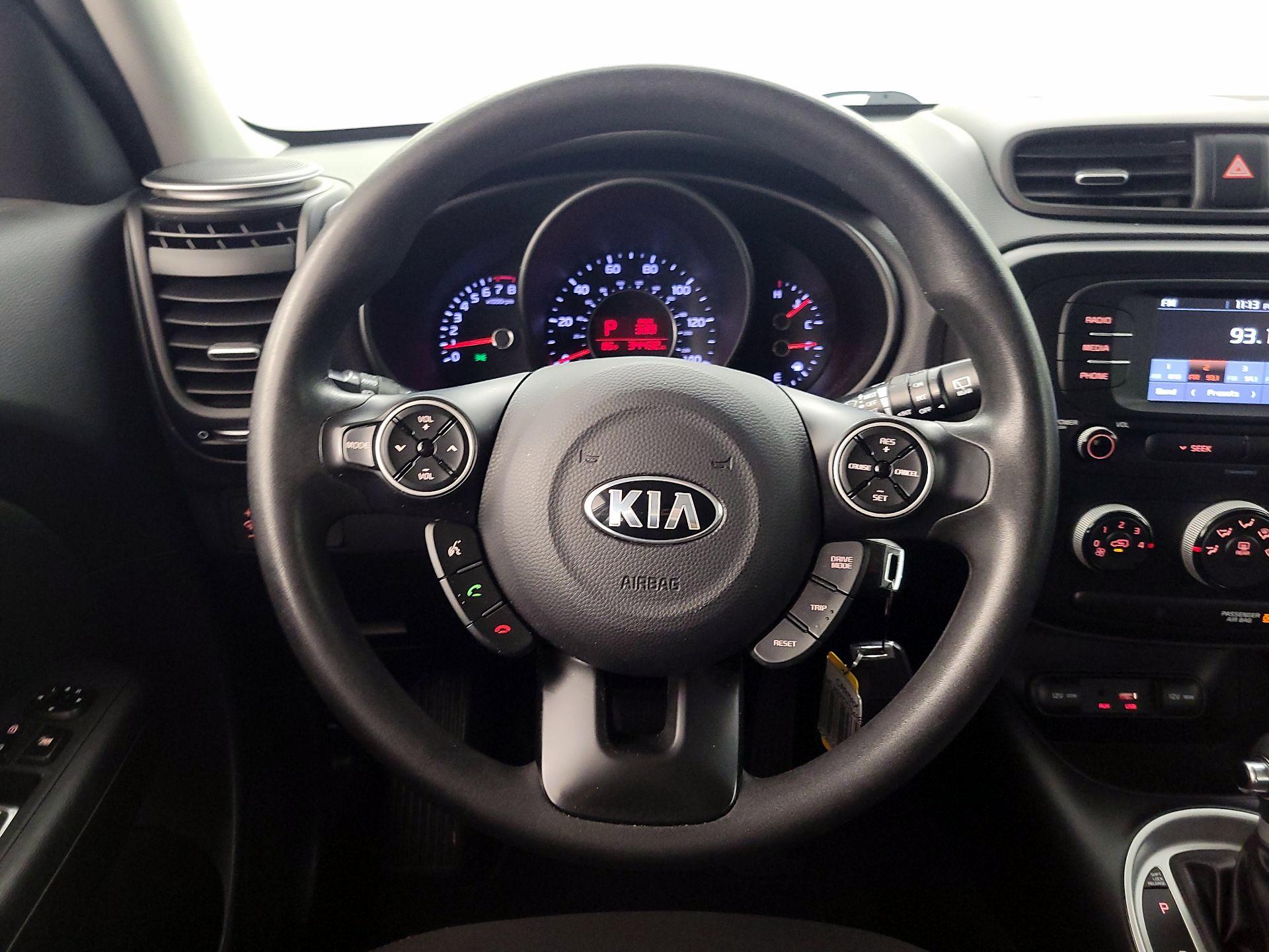 Thumbnail: 2019 Kia Soul - 10