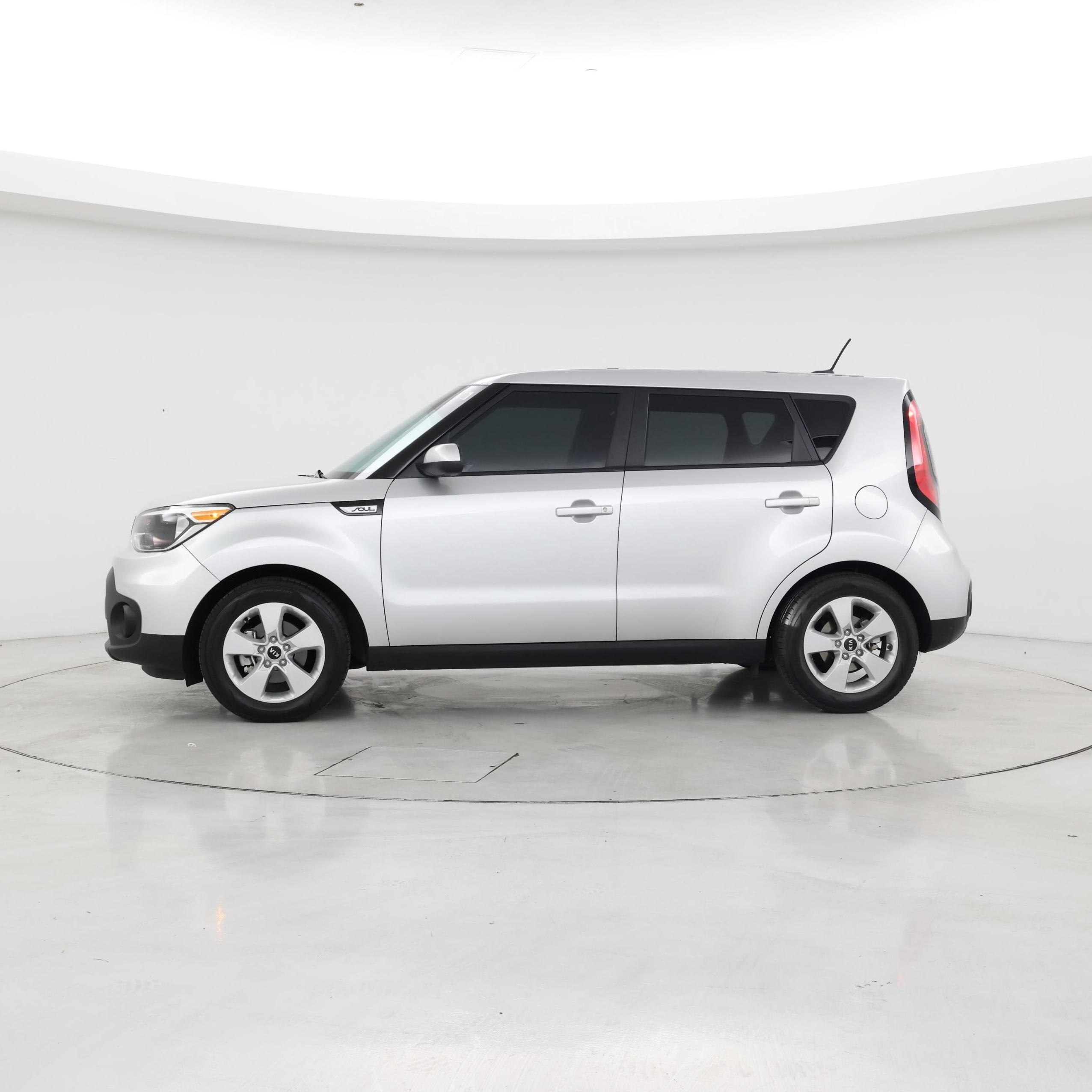 Thumbnail: 2019 Kia Soul - 3
