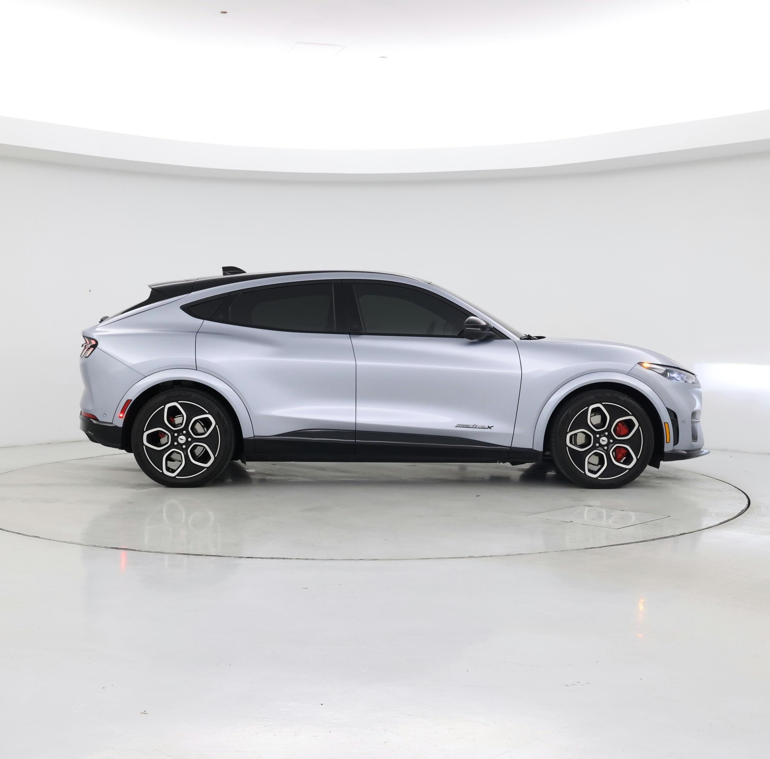 Thumbnail: 2022 Ford Mustang Mach-E - 7