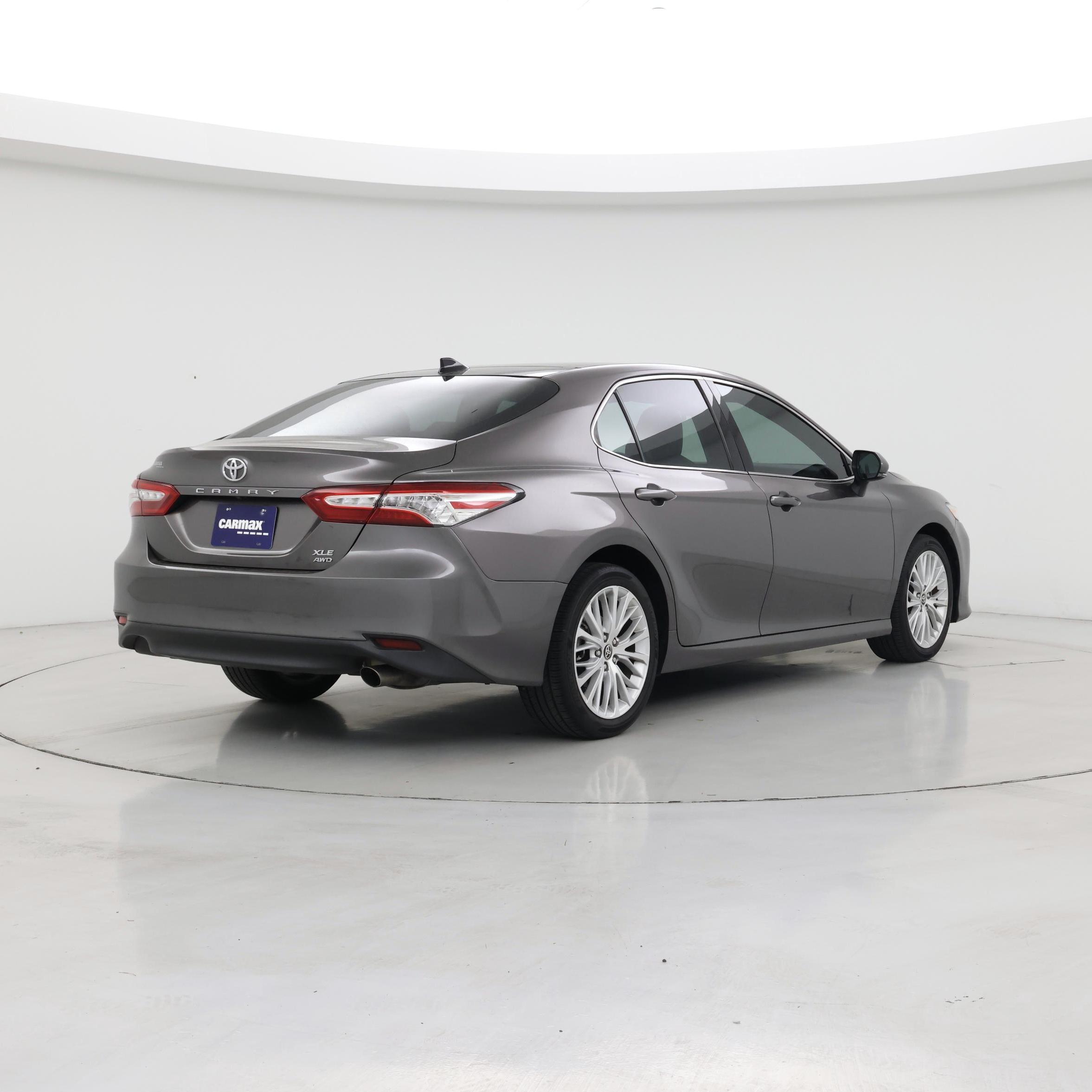 Thumbnail: 2020 Toyota Camry - 8