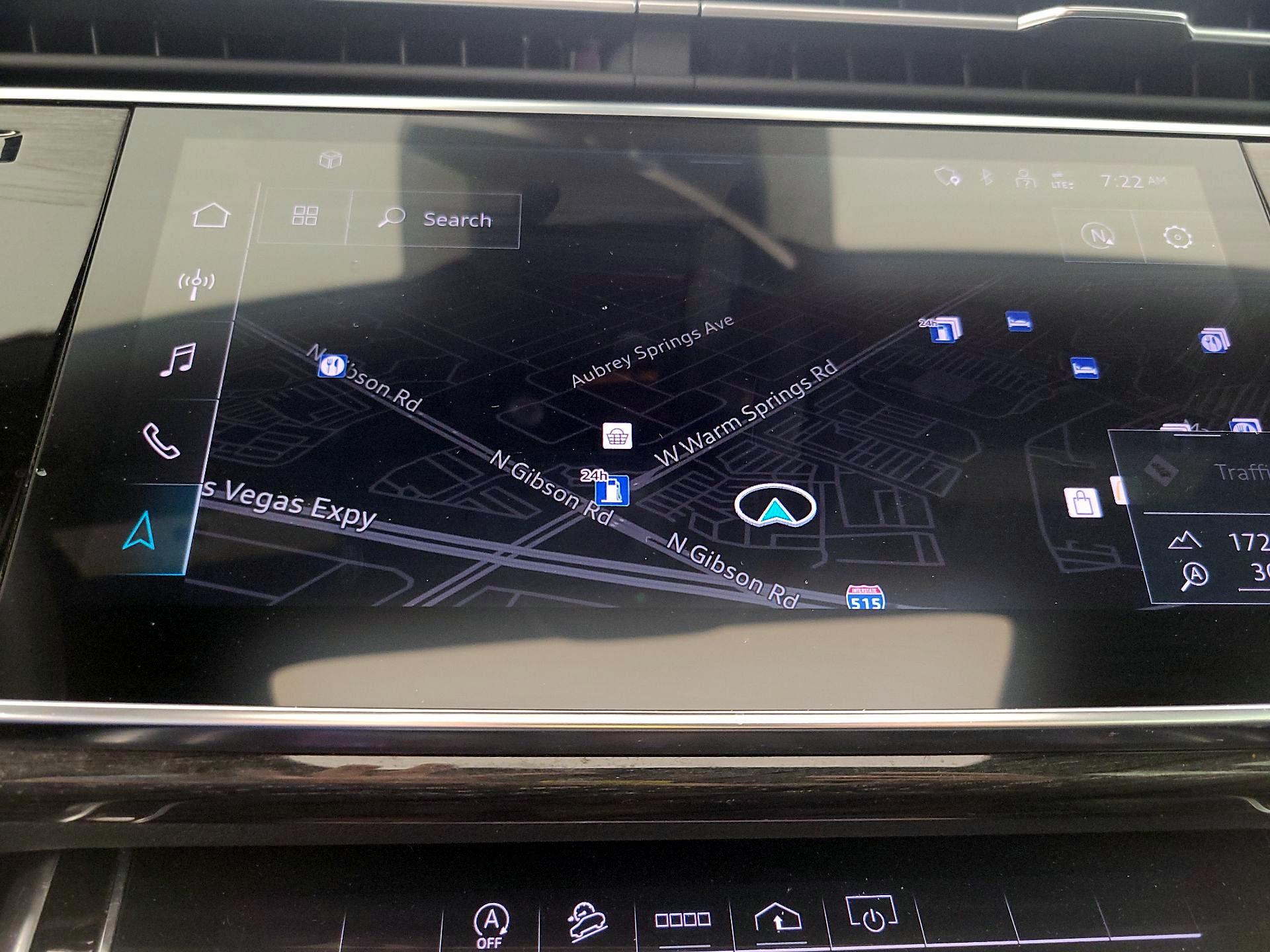 Thumbnail: 2021 Audi Q8 - 14