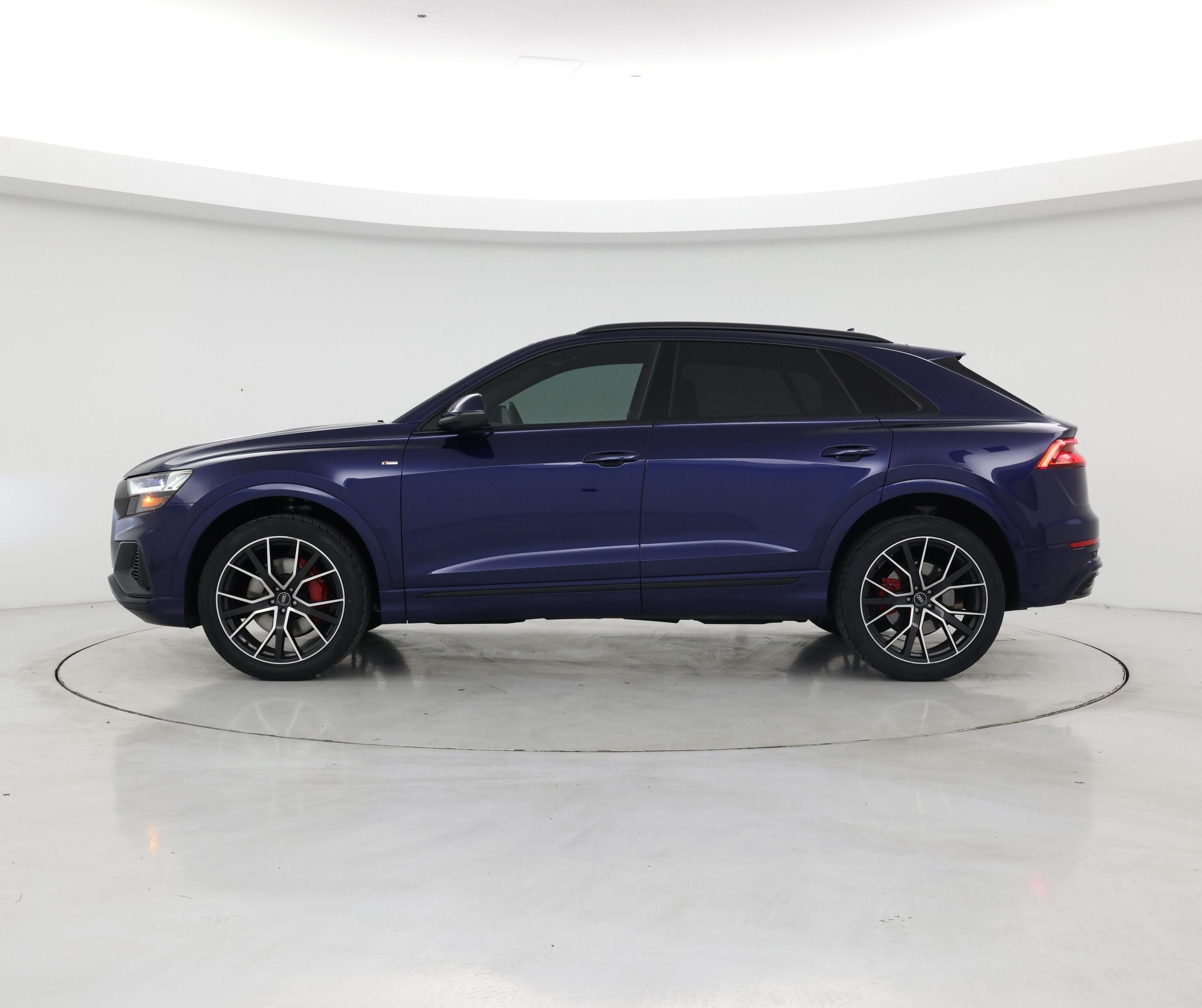 Thumbnail: 2021 Audi Q8 - 3