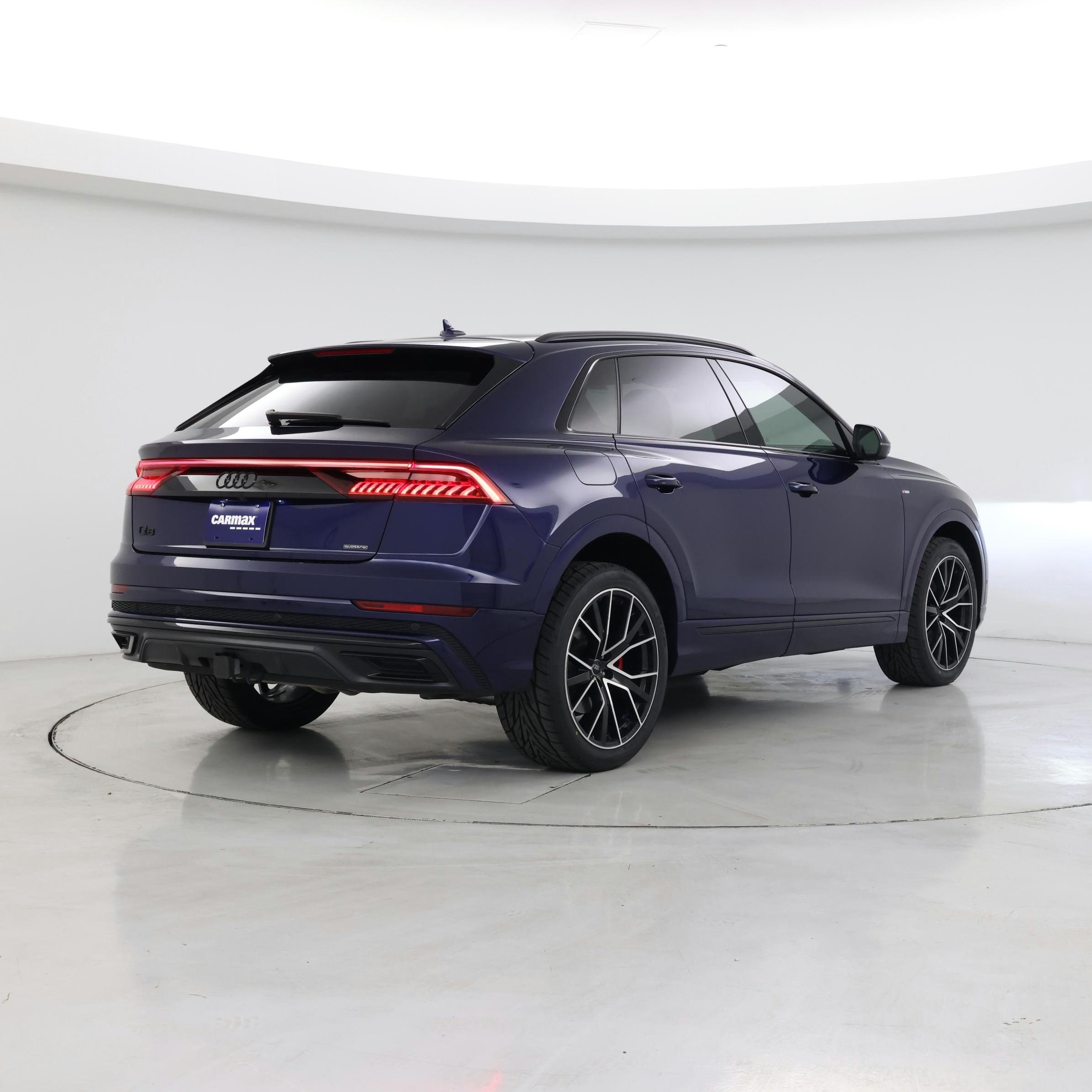 Thumbnail: 2021 Audi Q8 - 8