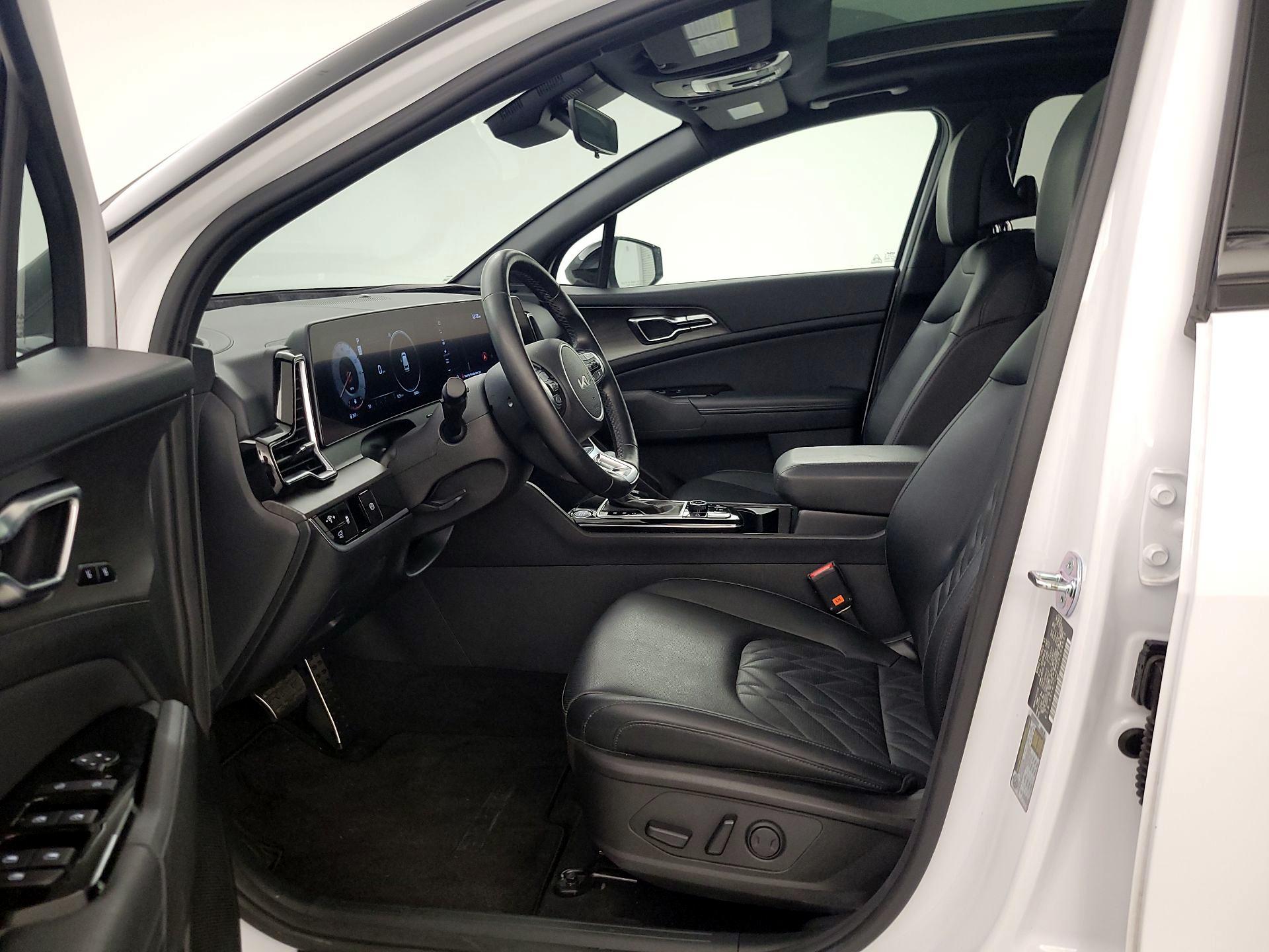 Thumbnail: 2023 Kia Sportage - 11