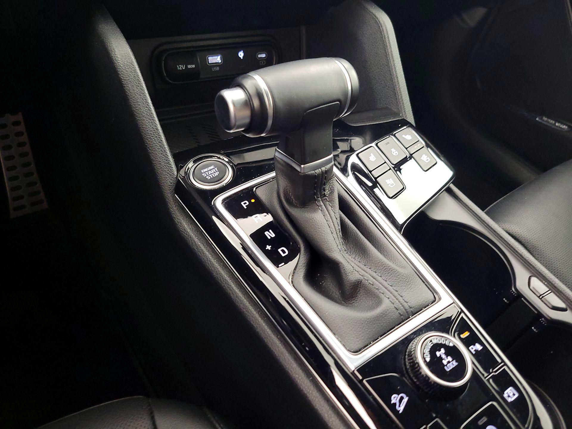Thumbnail: 2023 Kia Sportage - 18