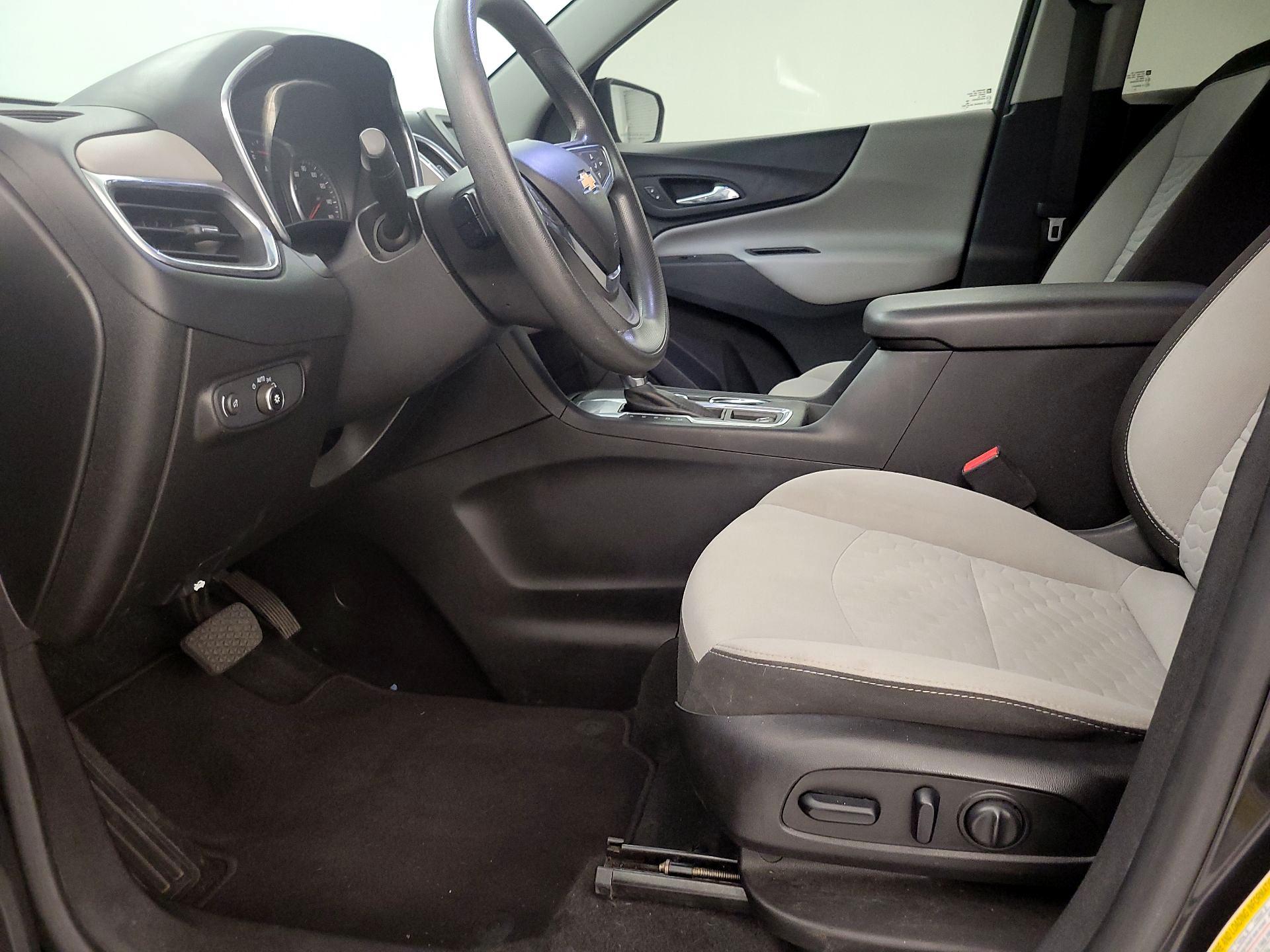 Thumbnail: 2019 Chevrolet Equinox - 11