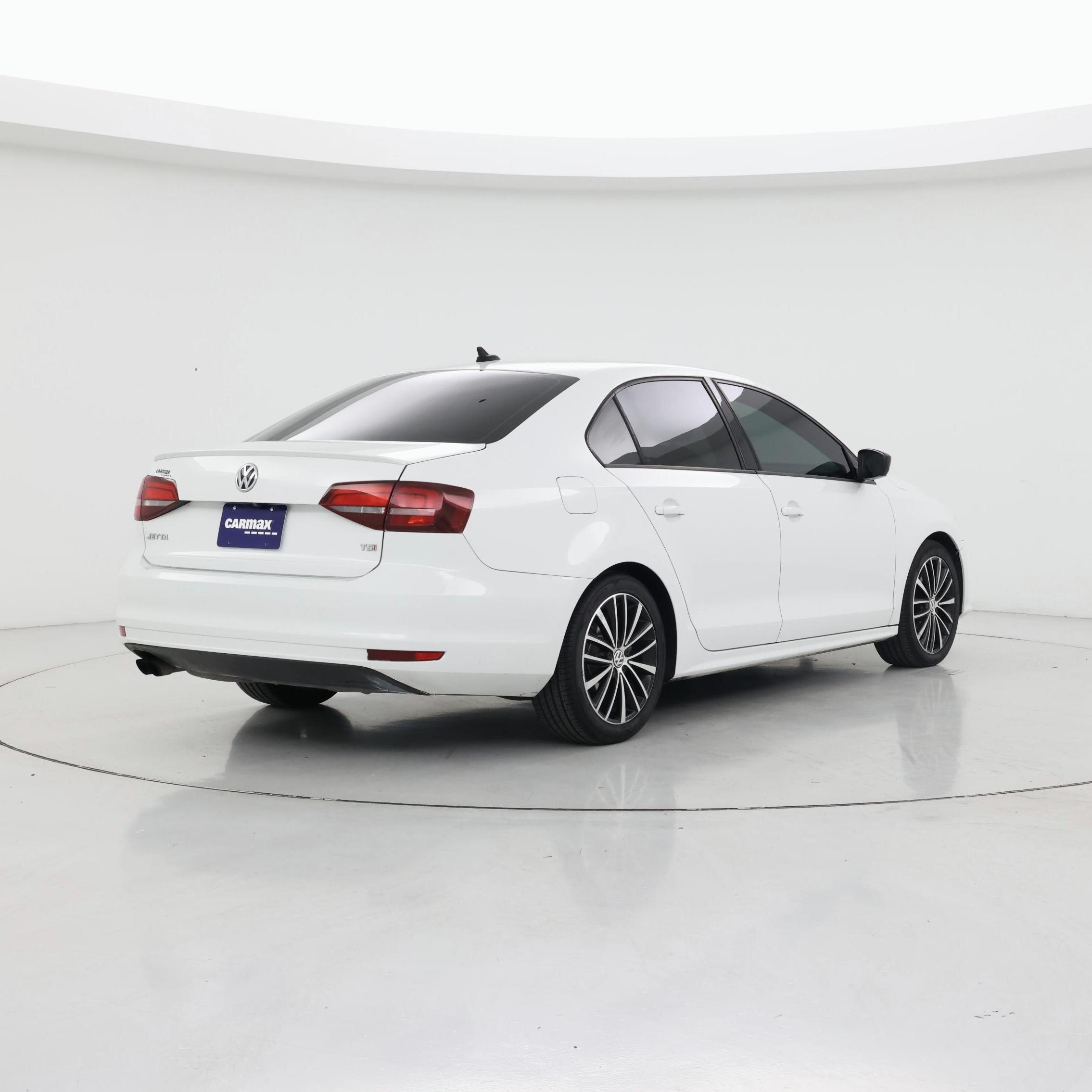 Thumbnail: 2016 Volkswagen Jetta - 8