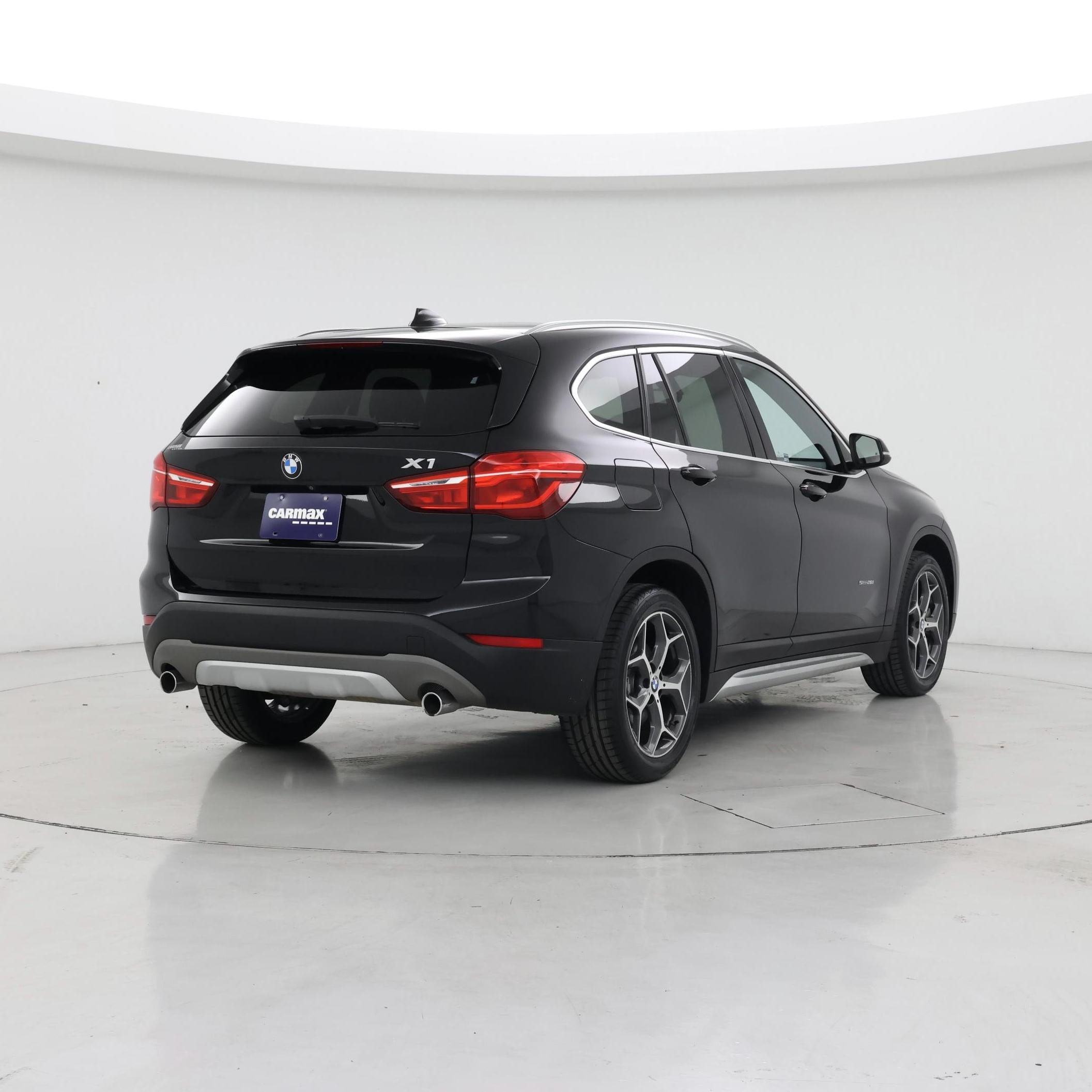 Thumbnail: 2018 BMW X1 - 8