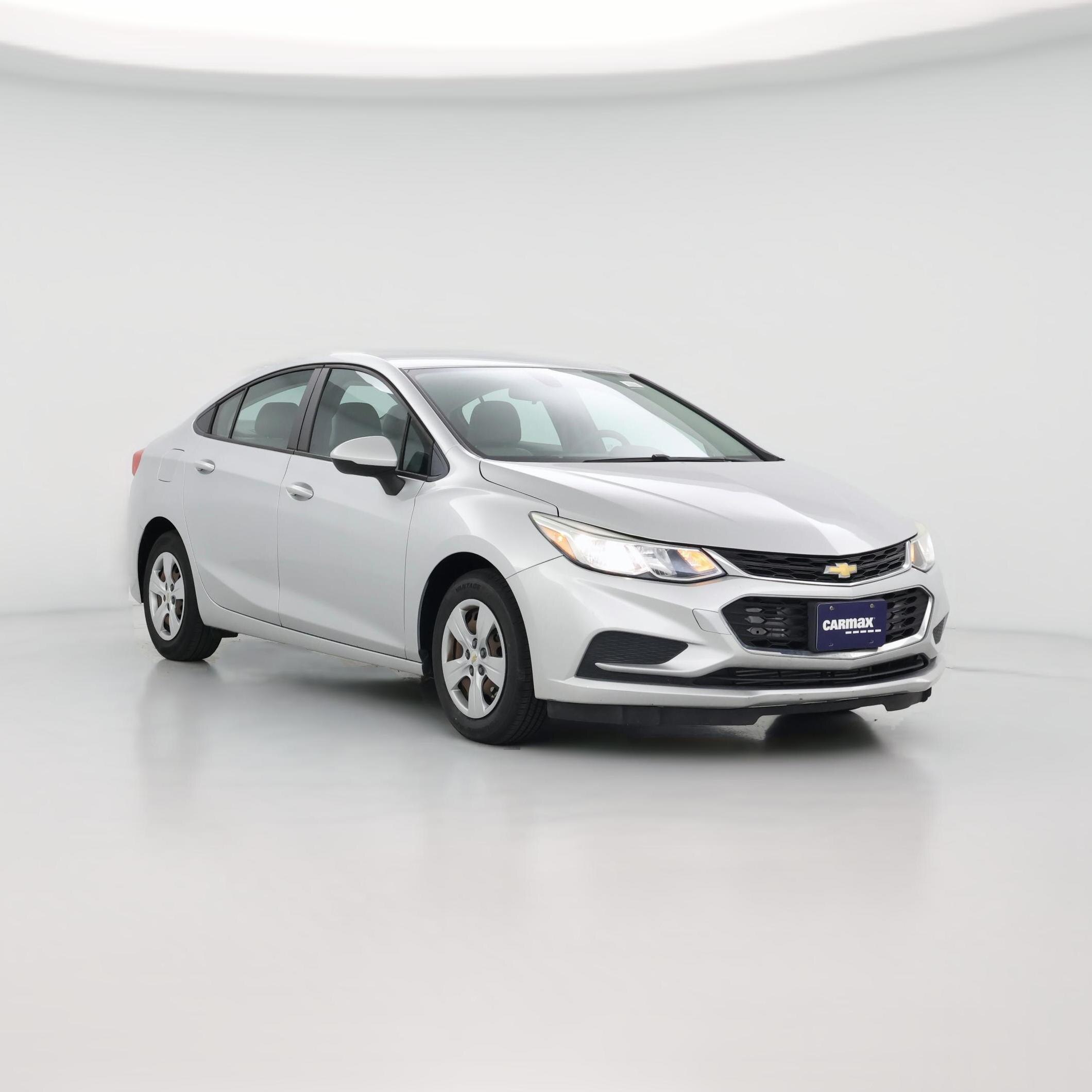 Thumbnail: 2017 Chevrolet Cruze - 1