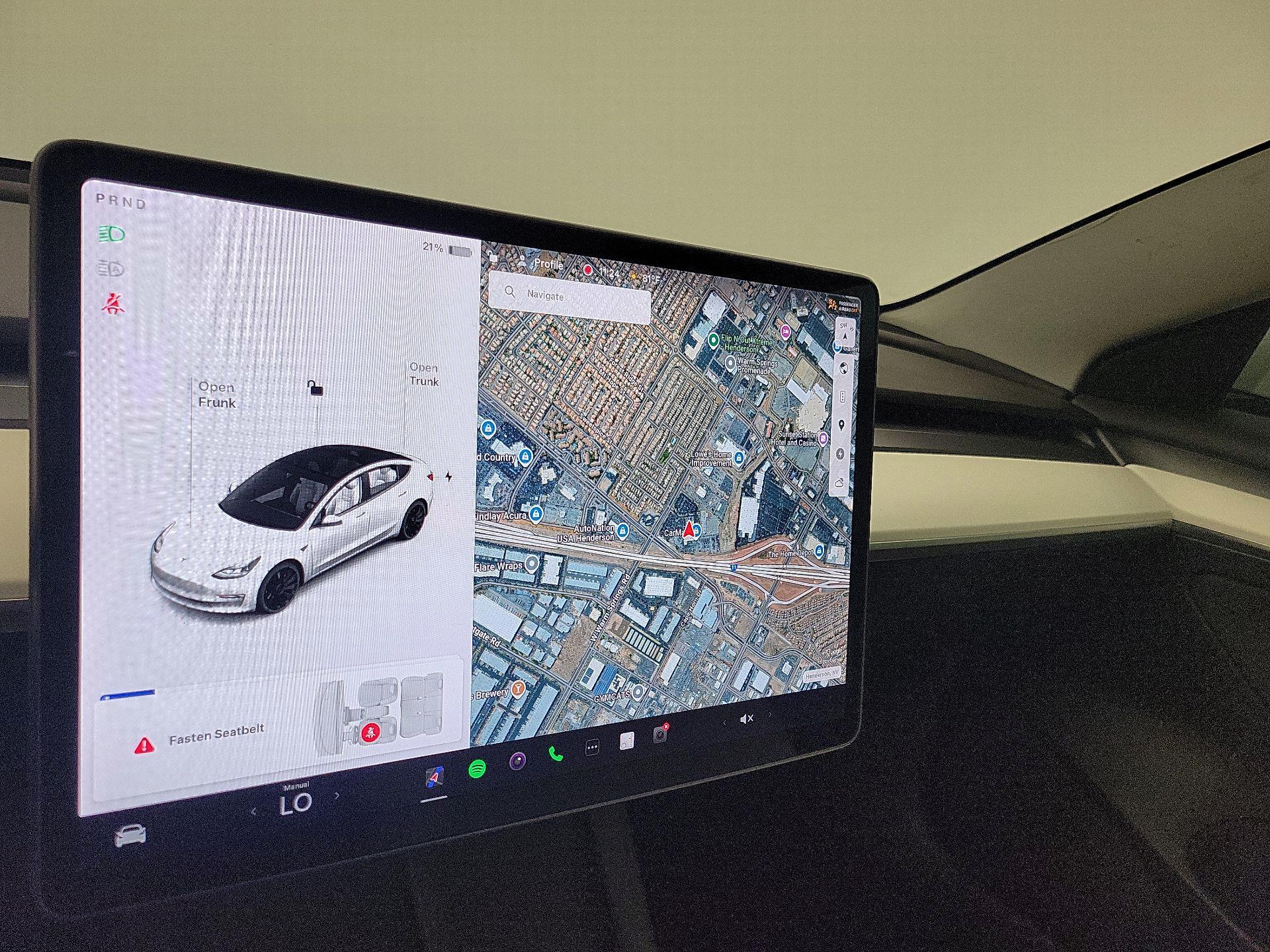Thumbnail: 2022 Tesla Model 3 - 13