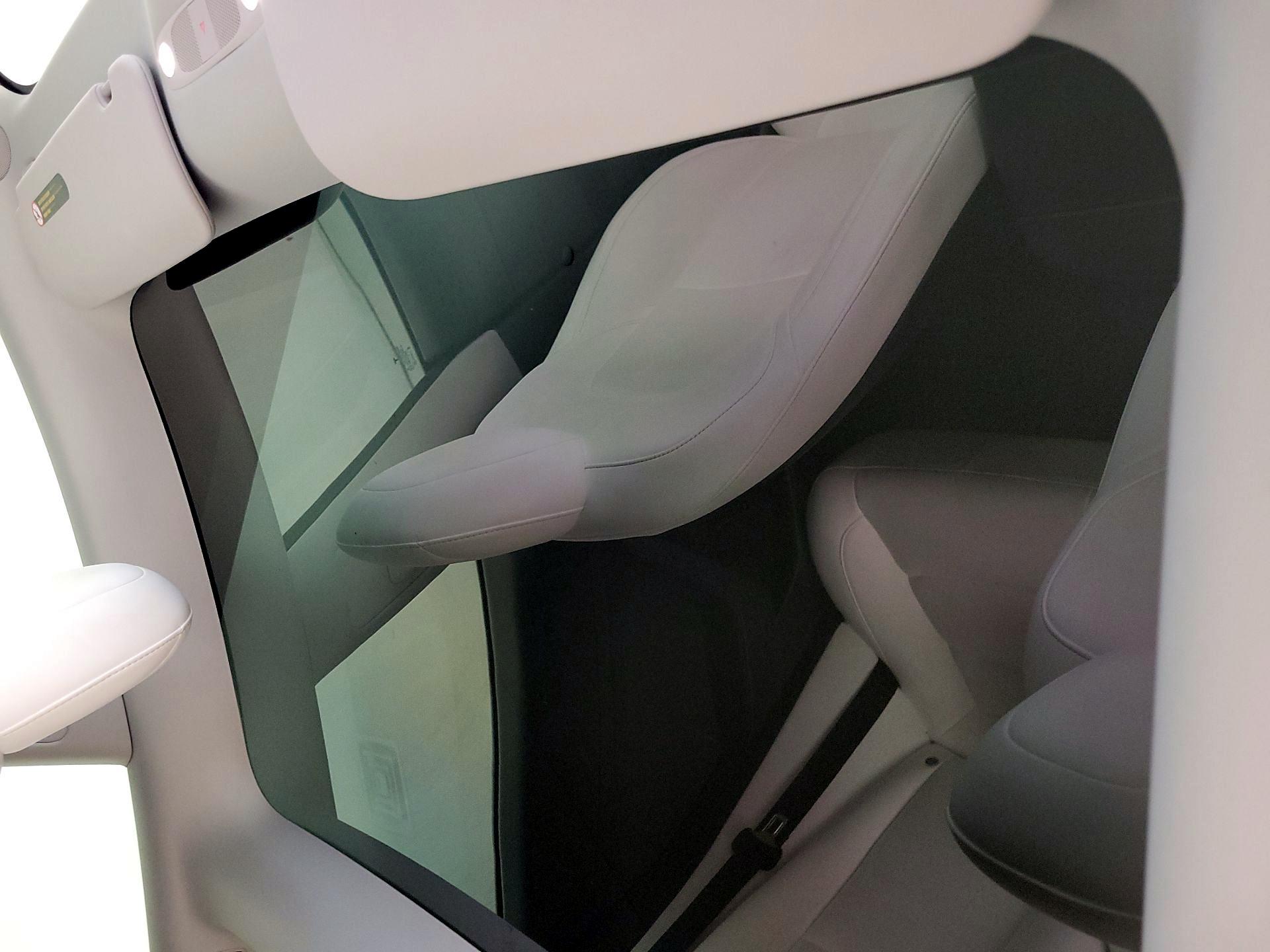 Thumbnail: 2022 Tesla Model 3 - 18
