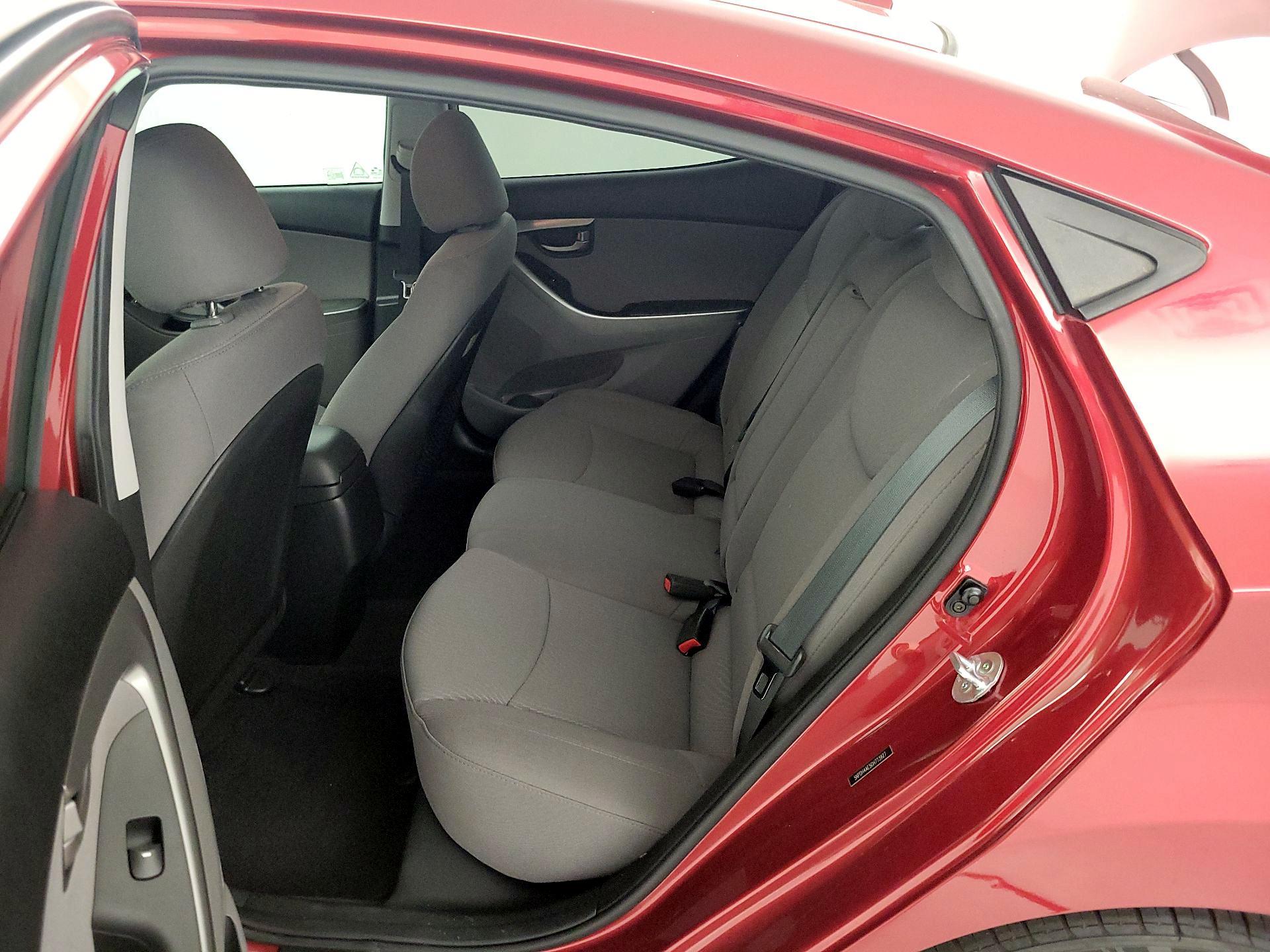 Thumbnail: 2016 Hyundai Elantra - 19