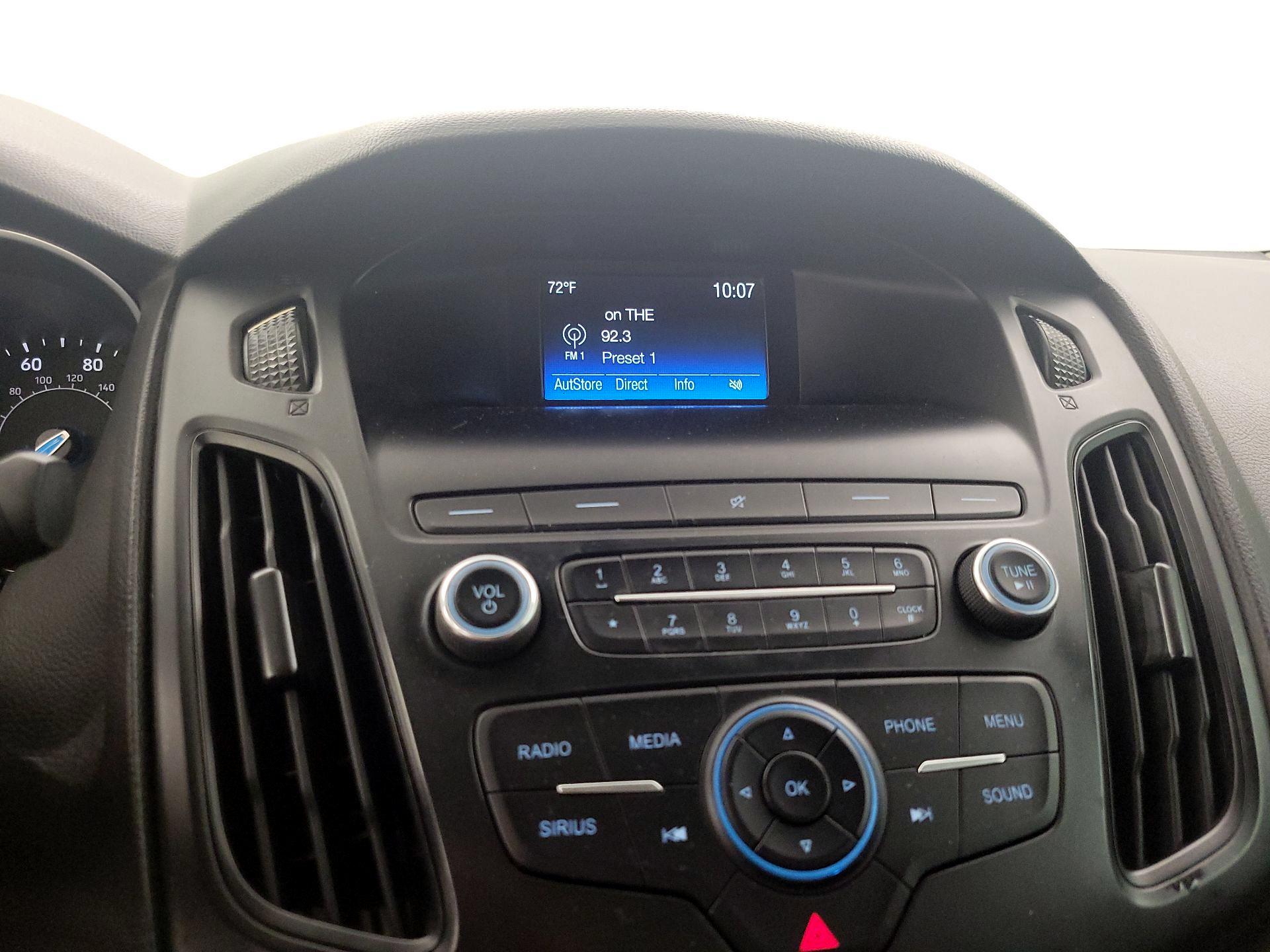 Thumbnail: 2018 Ford Focus - 15