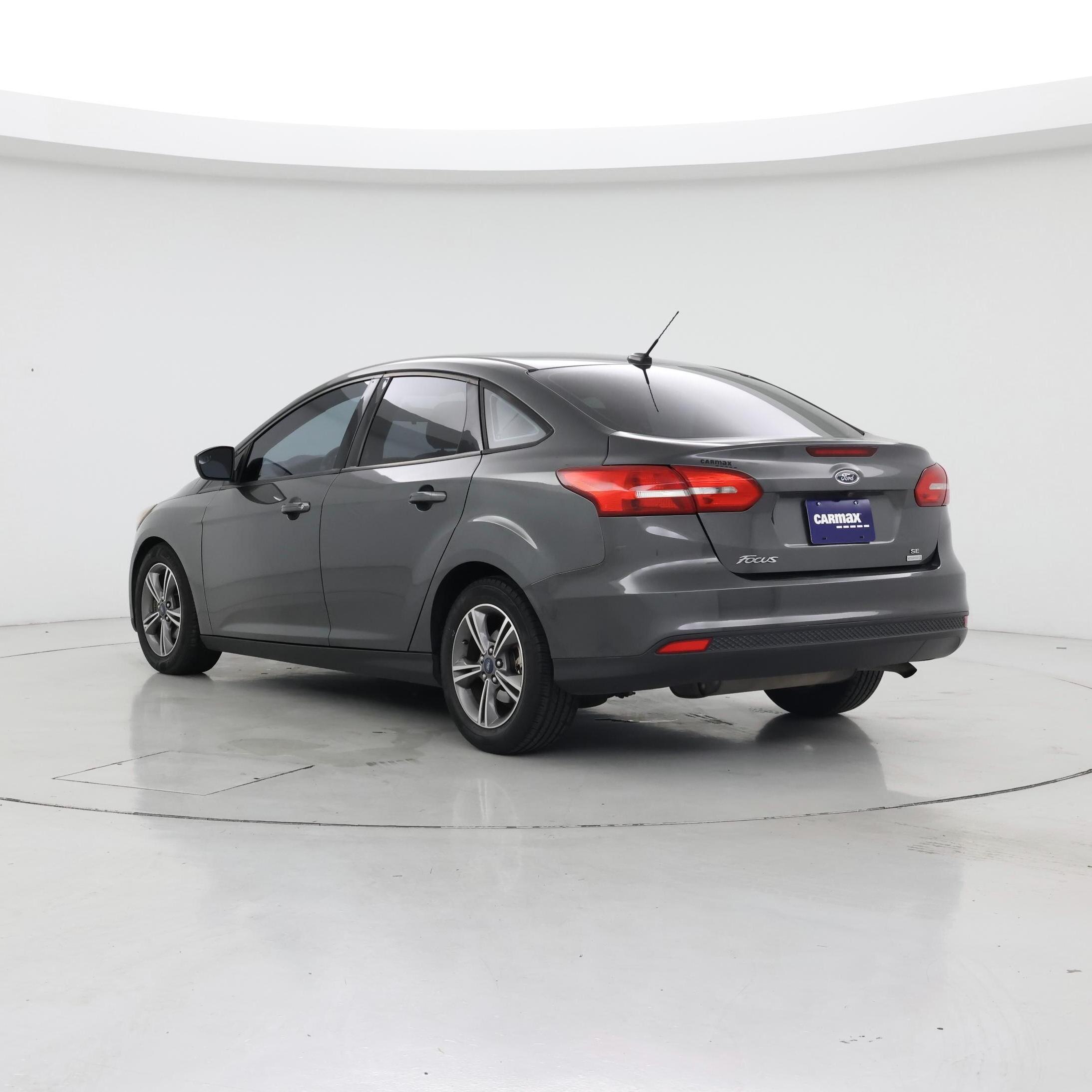 Thumbnail: 2018 Ford Focus - 2