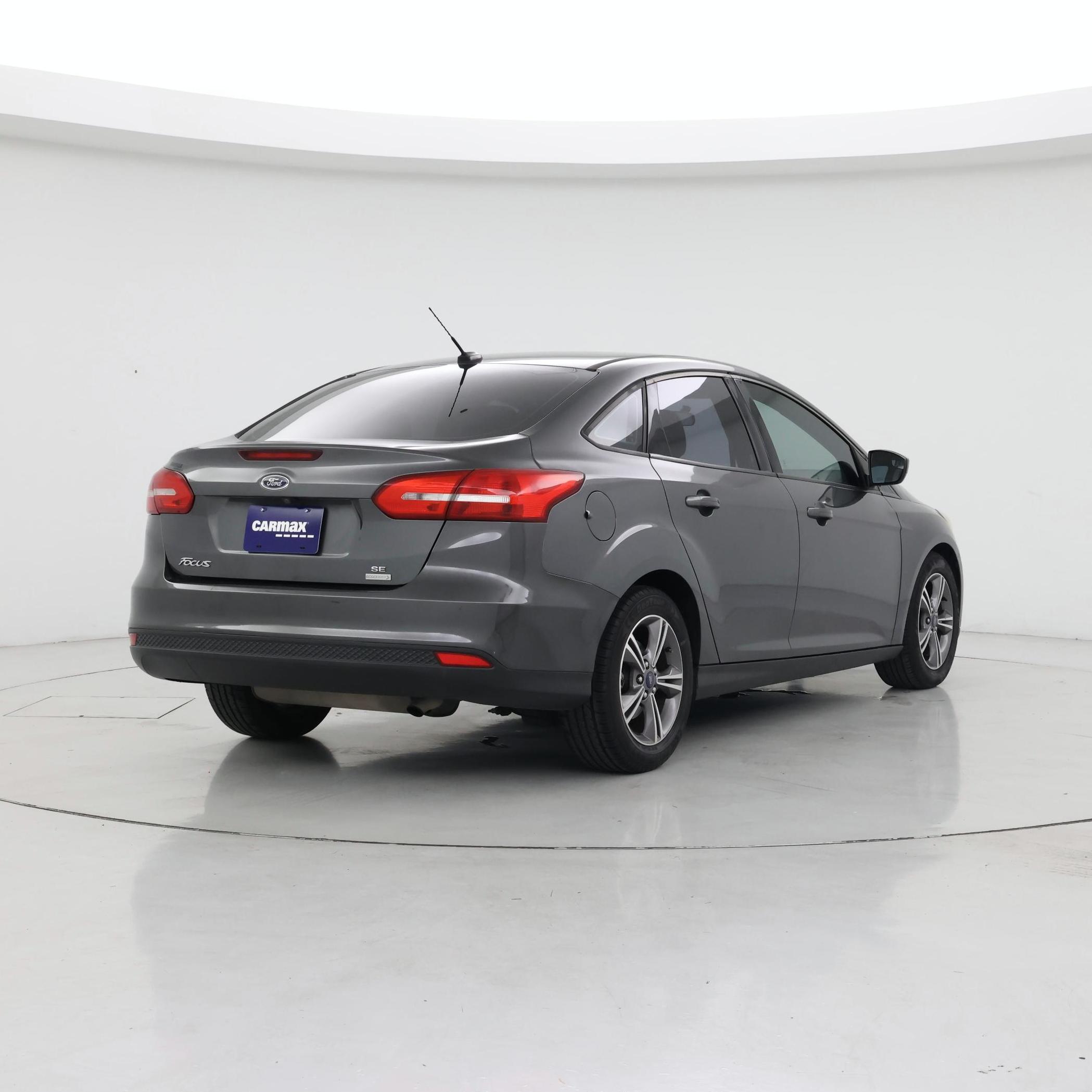 Thumbnail: 2018 Ford Focus - 8