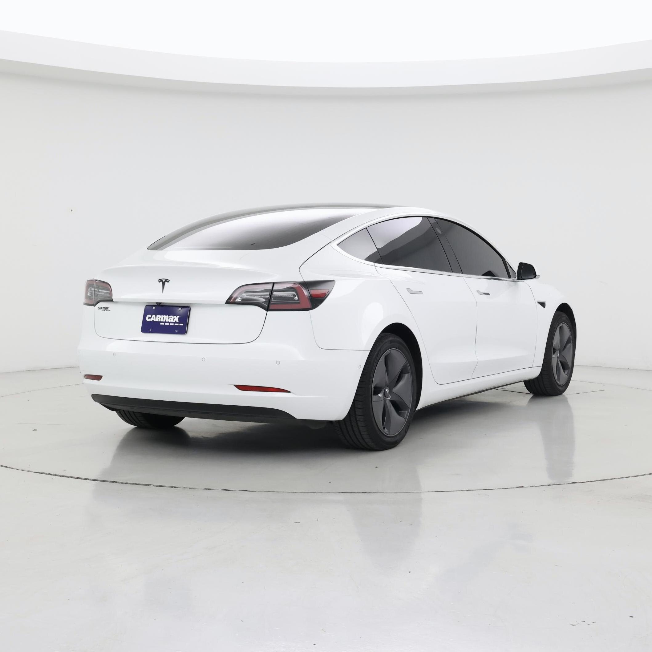 Thumbnail: 2020 Tesla Model 3 - 8
