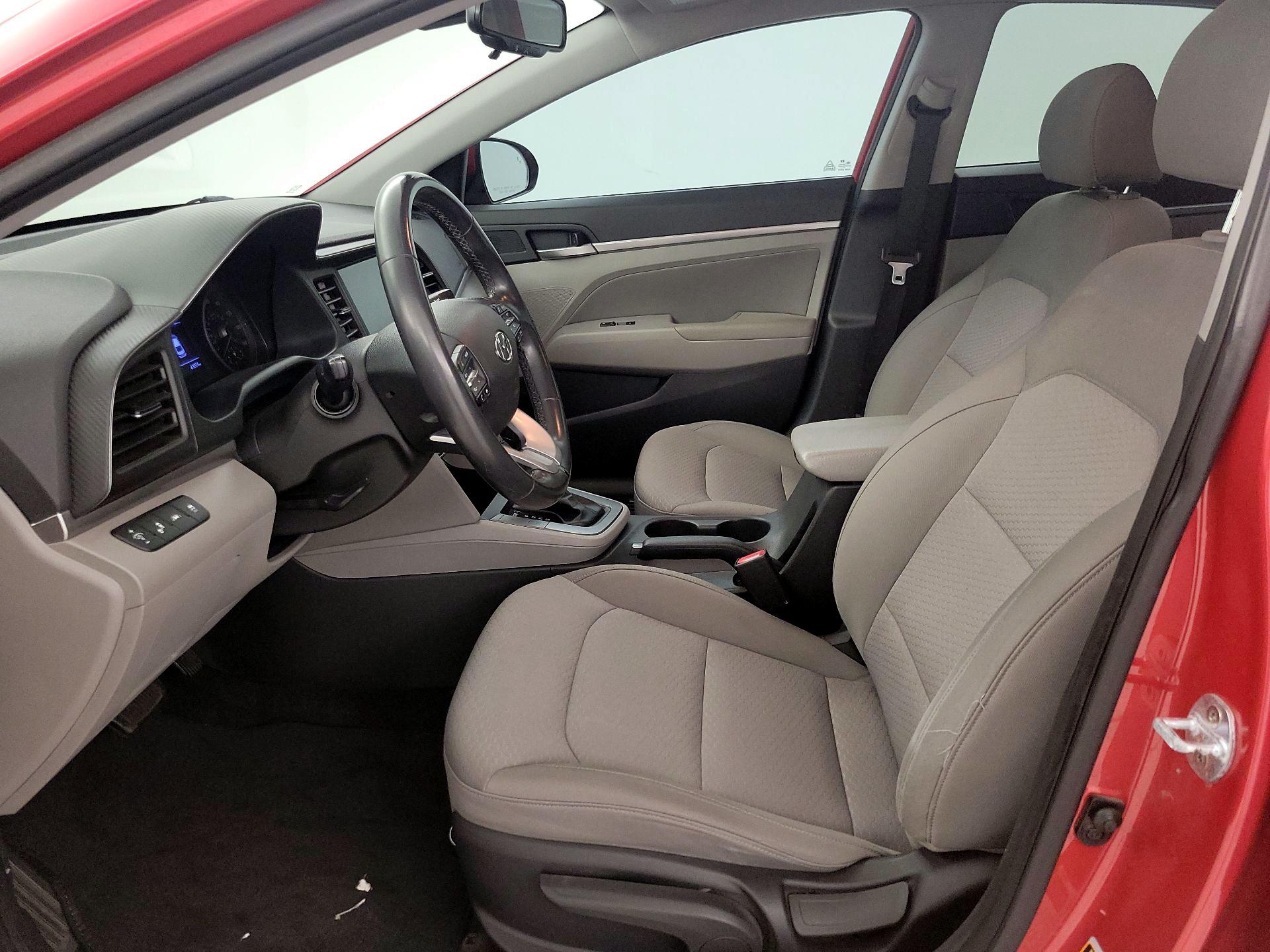 Thumbnail: 2020 Hyundai Elantra - 11