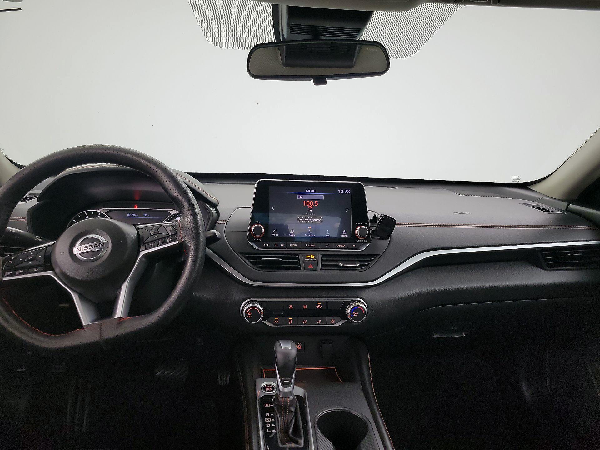 Thumbnail: 2020 Nissan Altima - 9