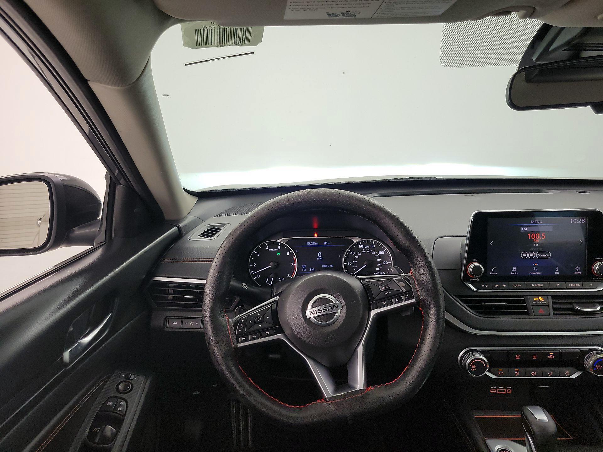 Thumbnail: 2020 Nissan Altima - 10