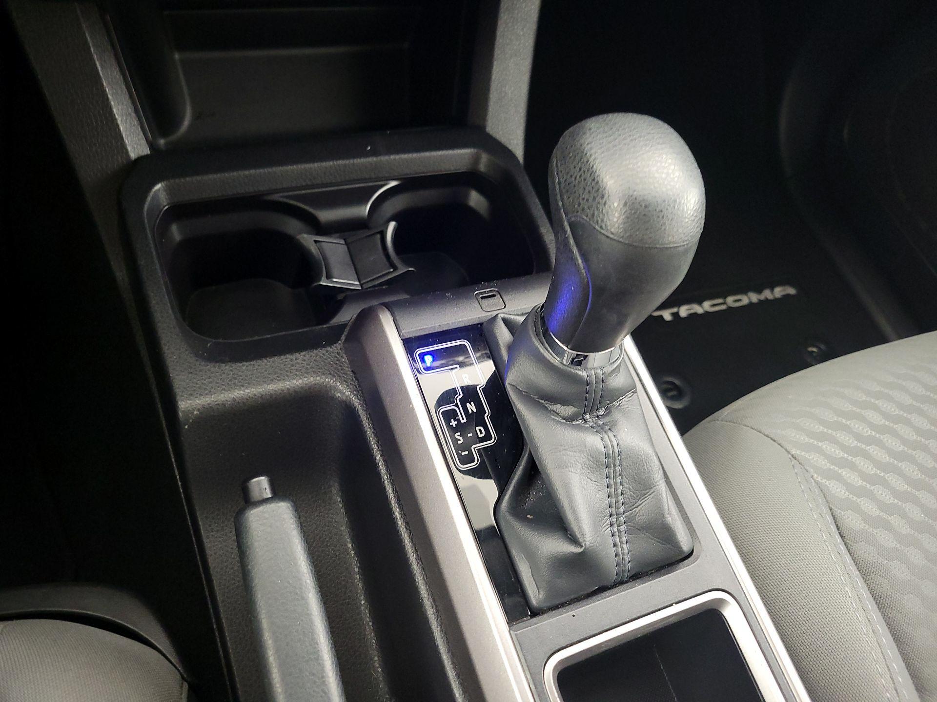 Thumbnail: 2023 Toyota Tacoma - 18