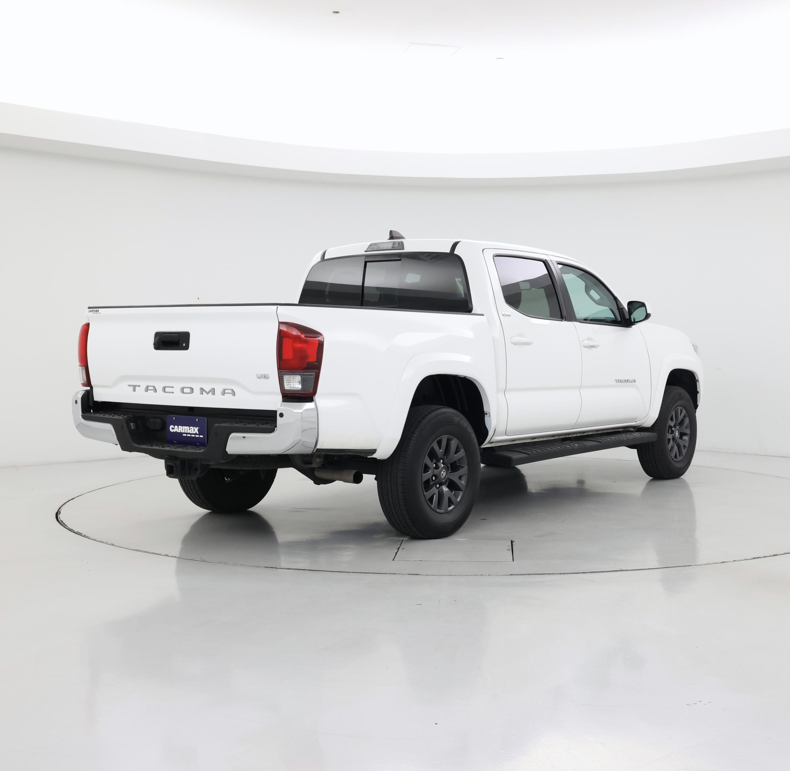 Thumbnail: 2023 Toyota Tacoma - 8