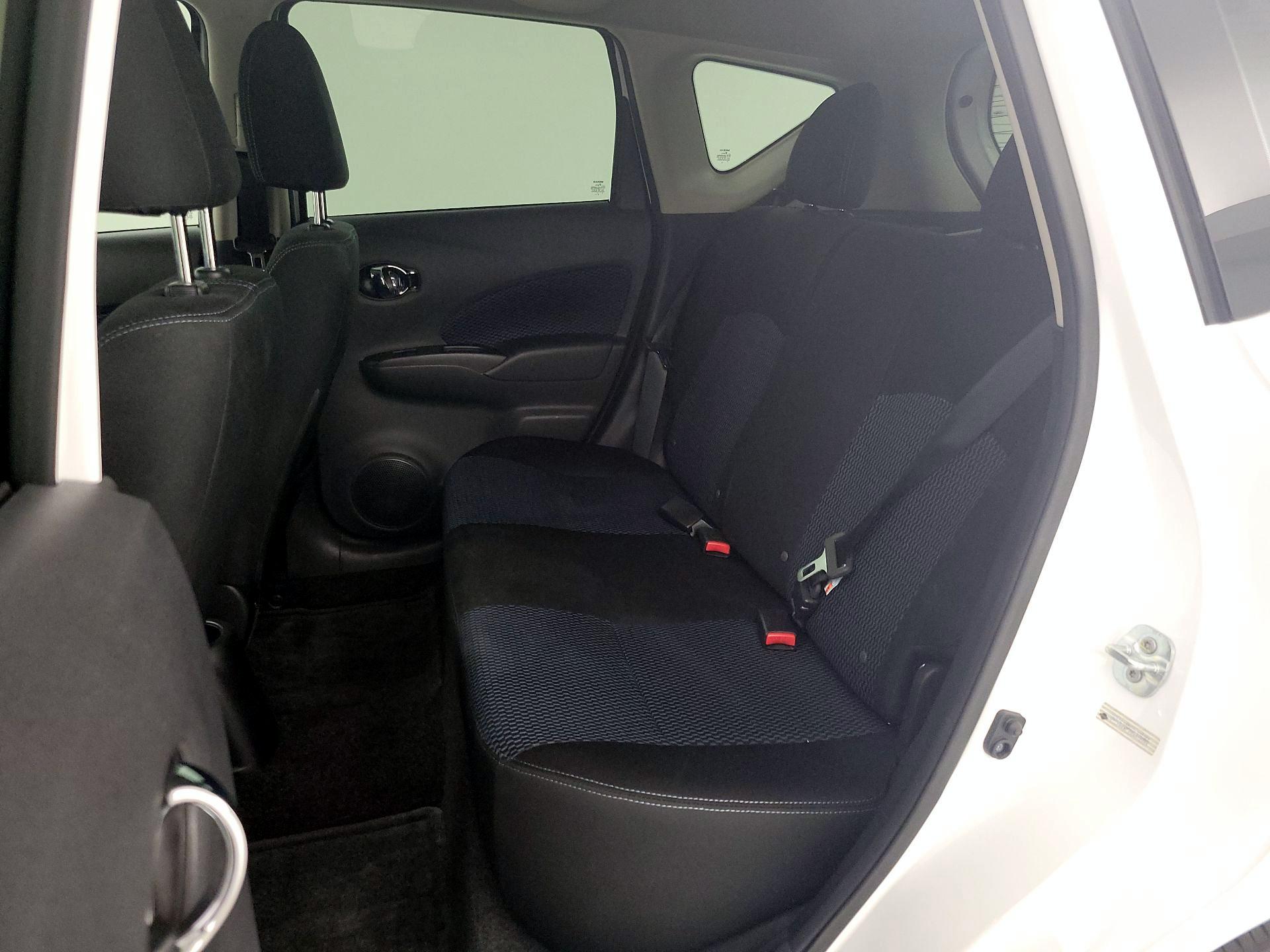 Thumbnail: 2016 Nissan Versa Note - 19