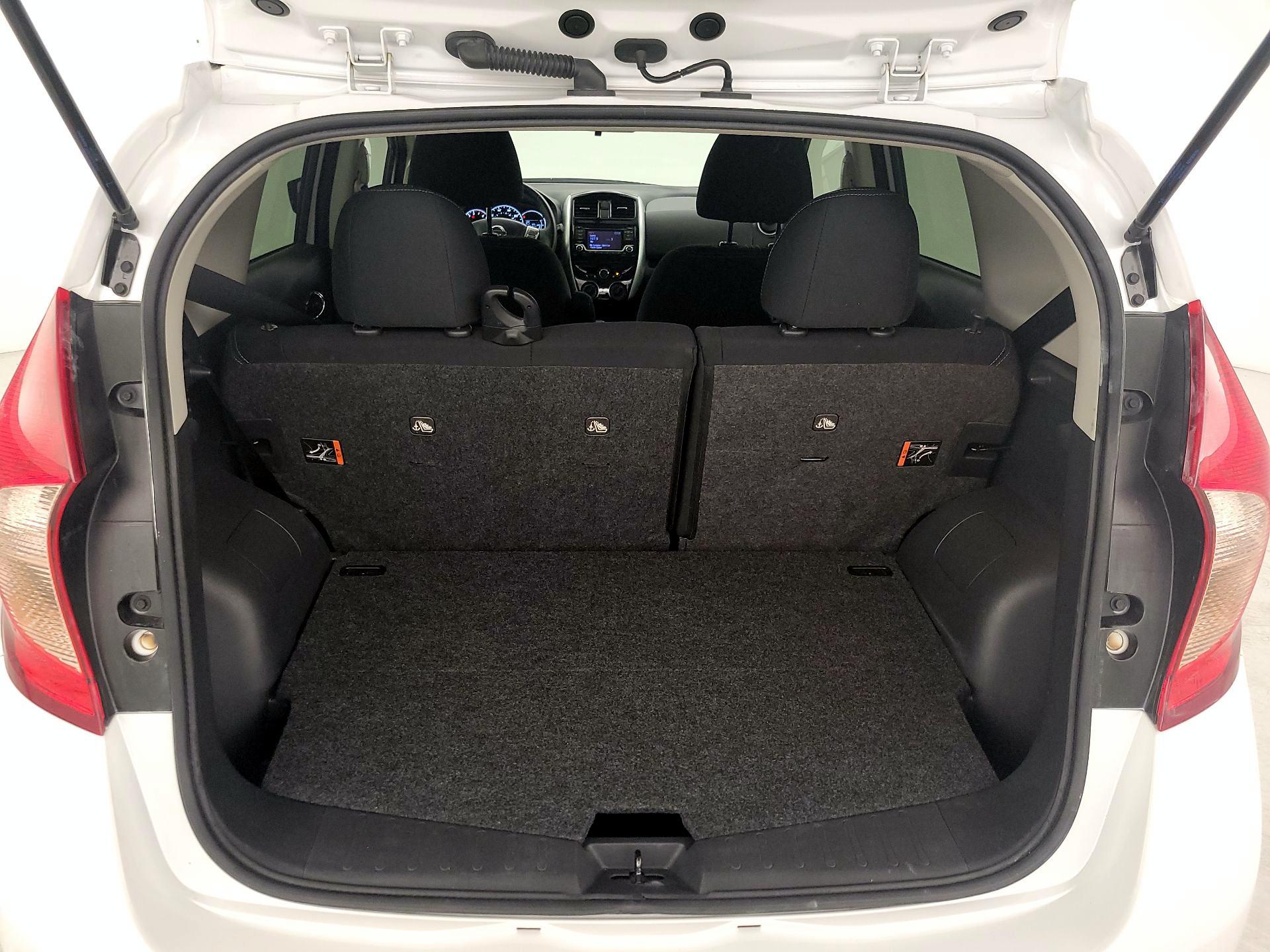 Thumbnail: 2016 Nissan Versa Note - 20