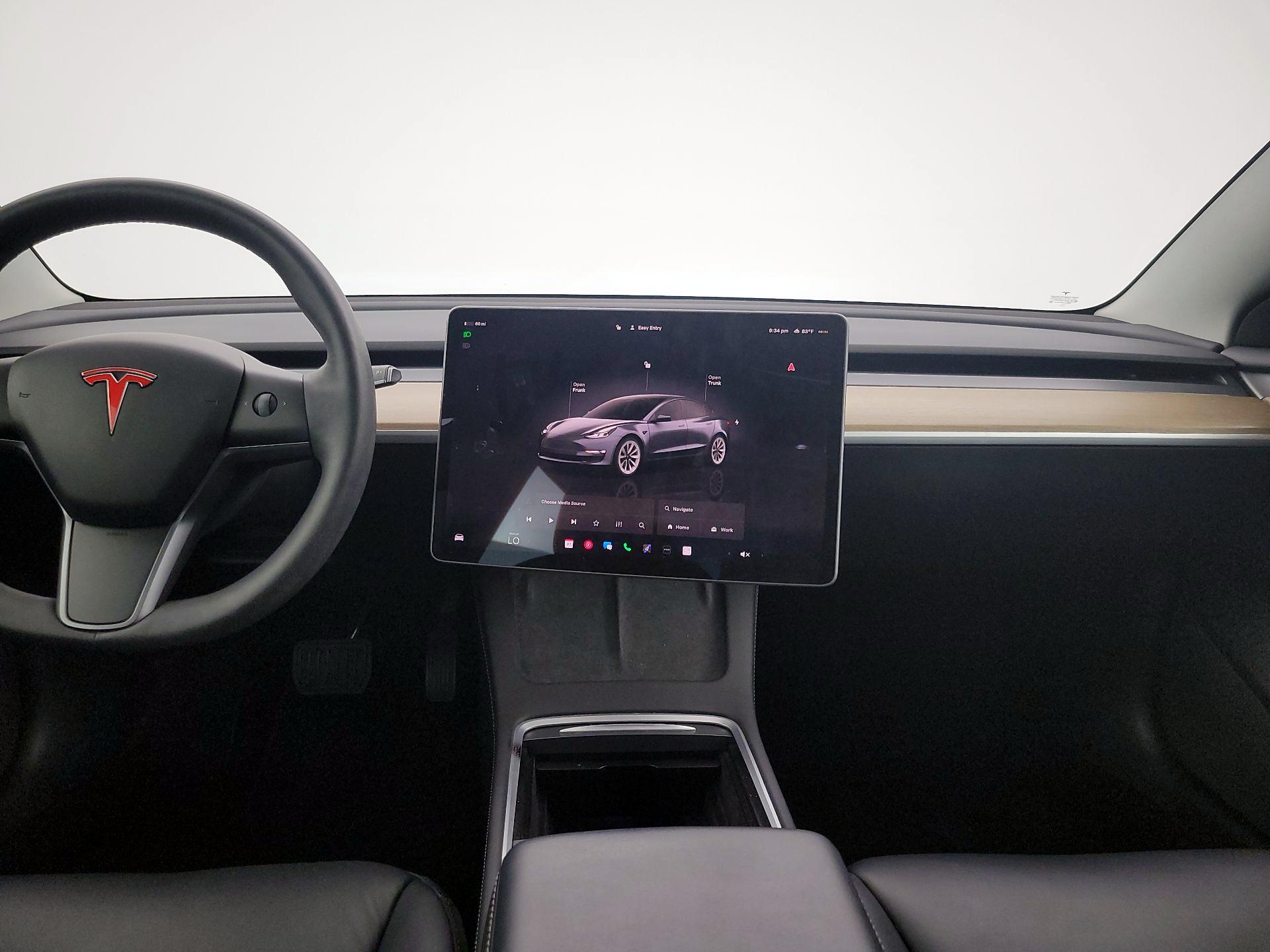 Thumbnail: 2022 Tesla Model 3 - 9