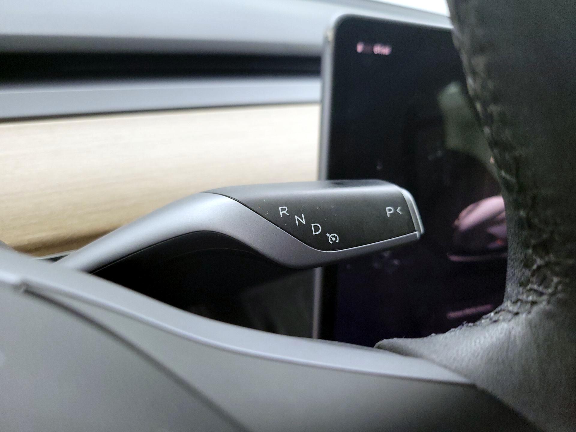 Thumbnail: 2022 Tesla Model 3 - 17