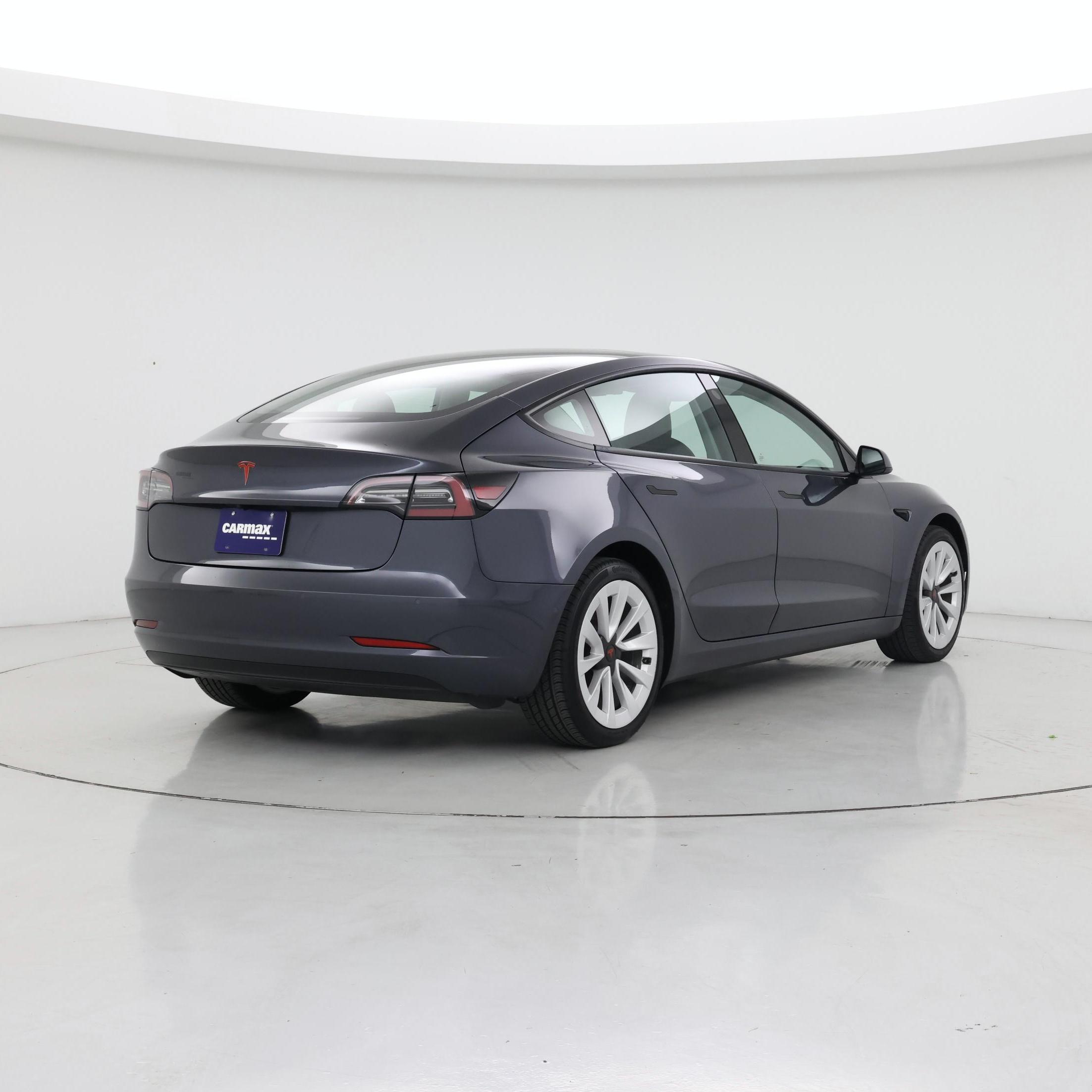 Thumbnail: 2022 Tesla Model 3 - 8
