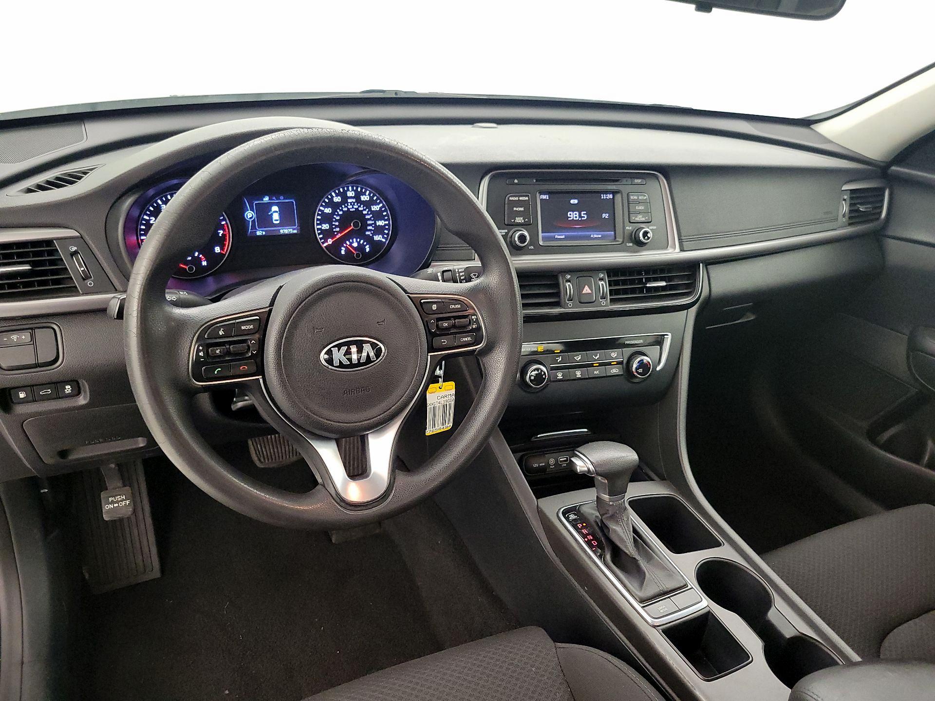 Thumbnail: 2016 Kia Optima - 9
